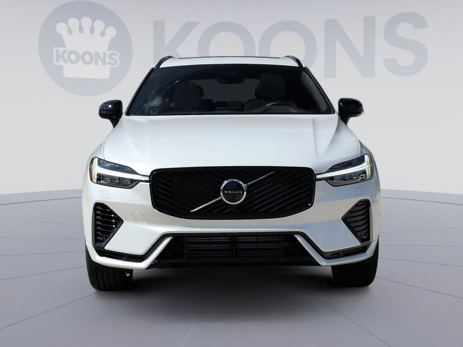 2026 Volvo XC60 Plus - Photo 11