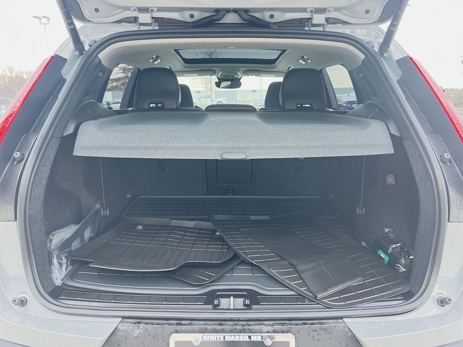 2026 Volvo XC40 Plus - Photo 26