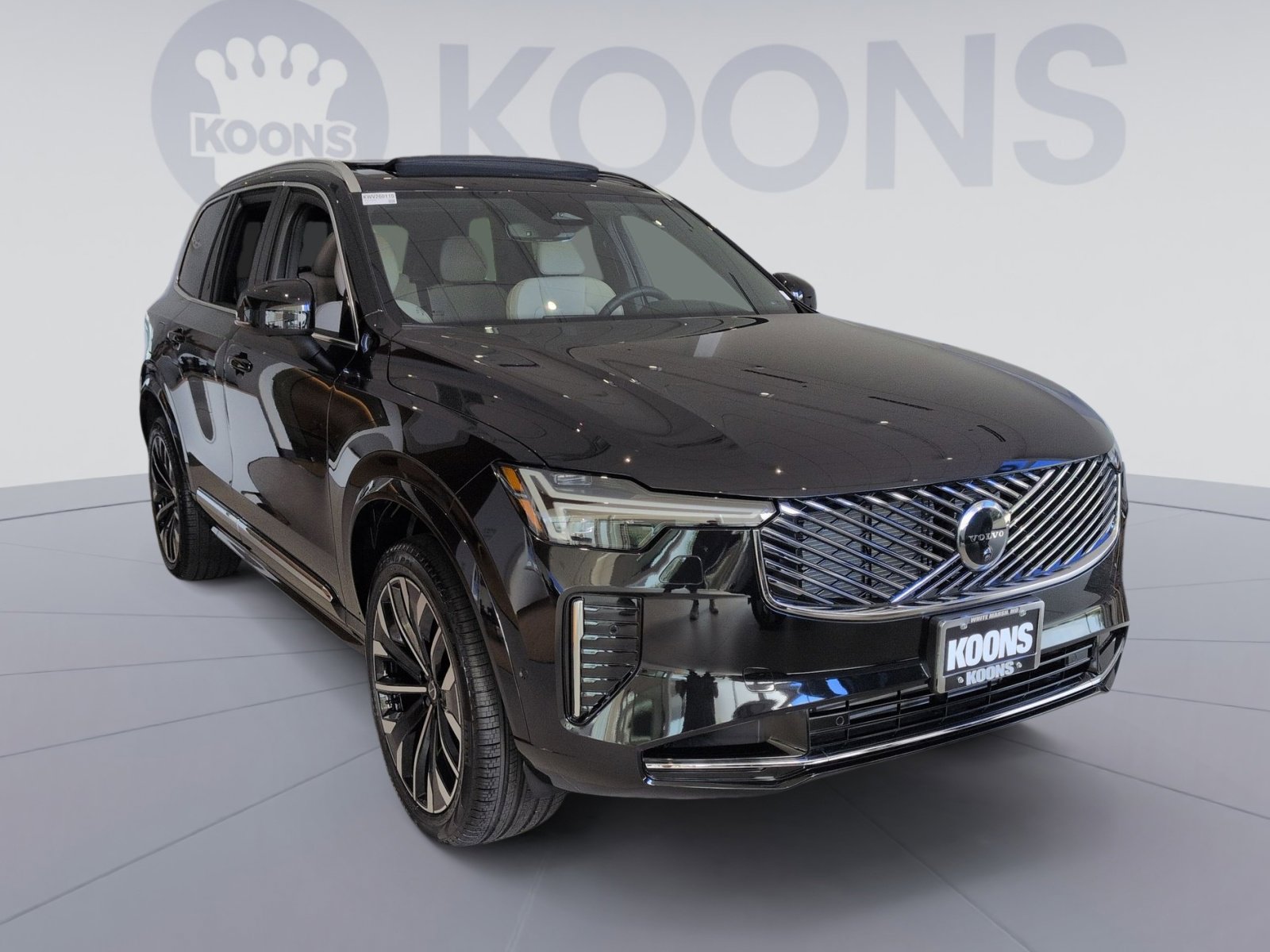 2026 Volvo XC90 Plus - Photo 10