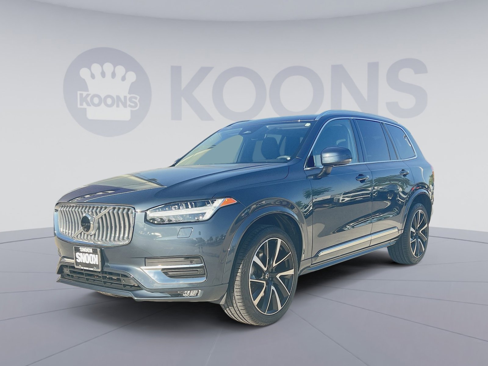 2023 Volvo XC90