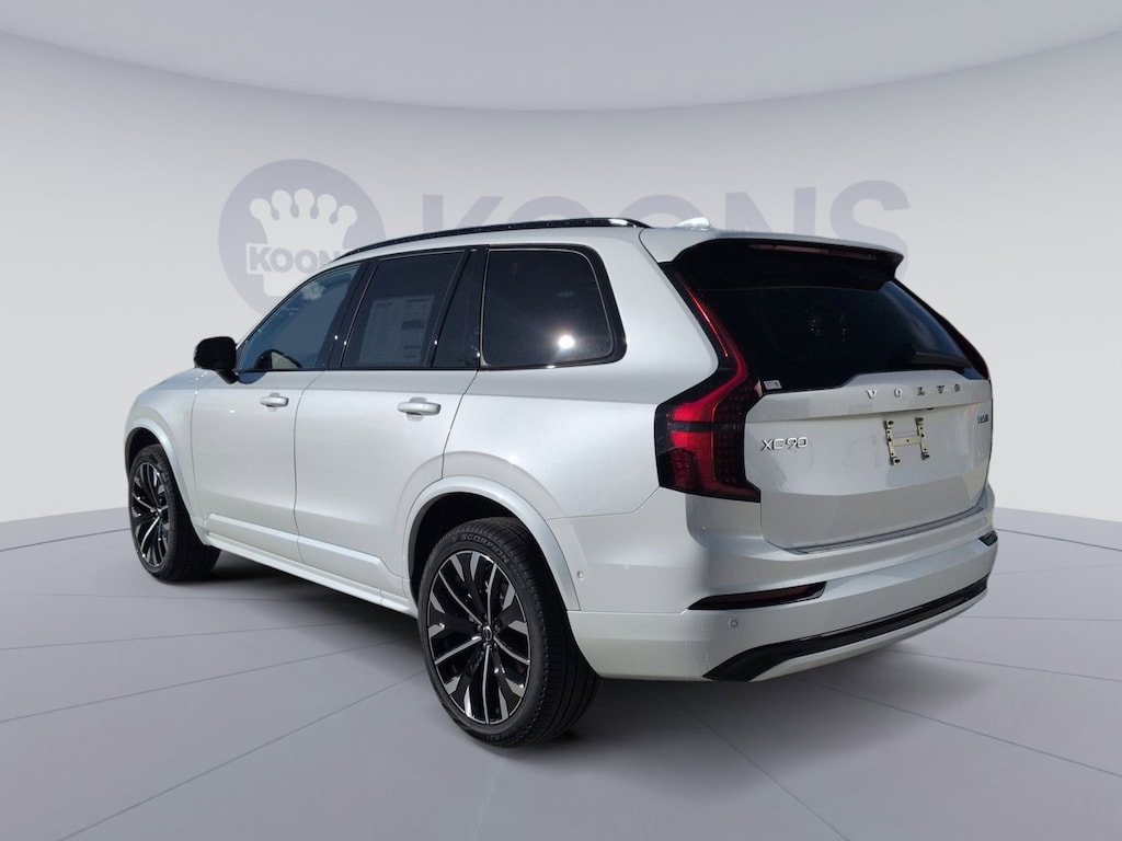 New 2026 Volvo XC90 B6 Ultra Dark Theme 6-Seater SUV