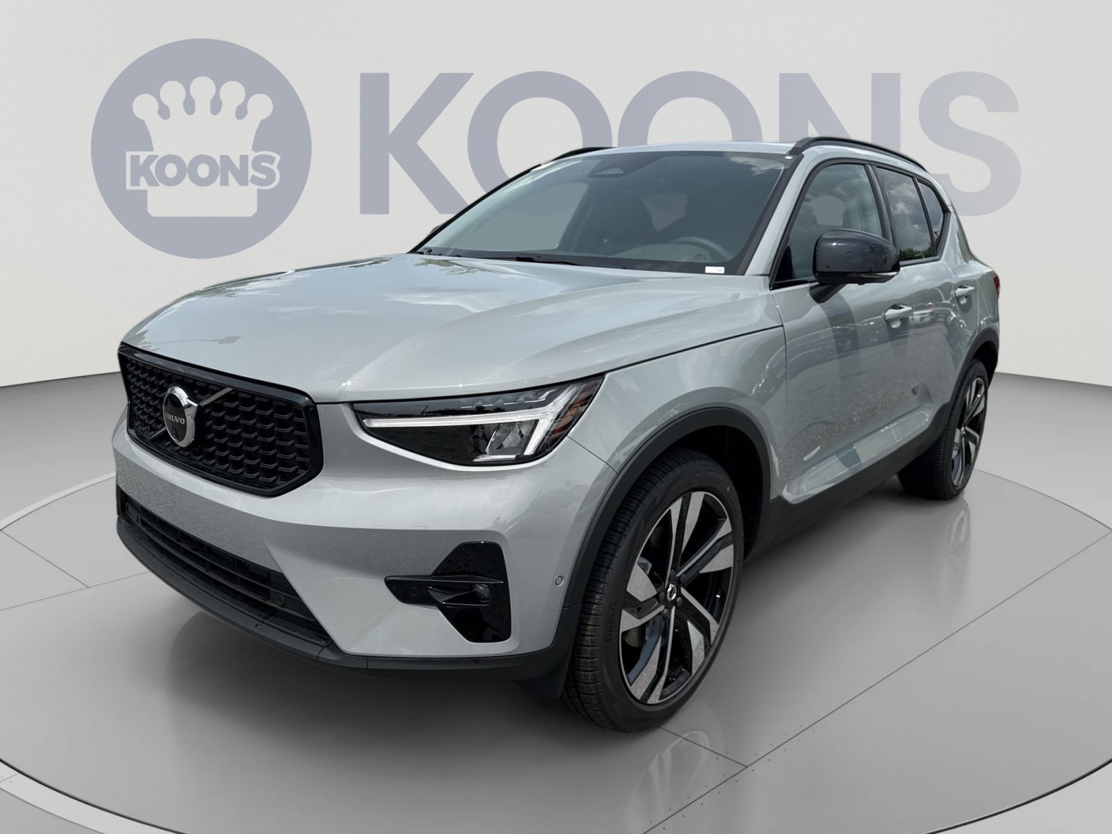 2026 Volvo XC40