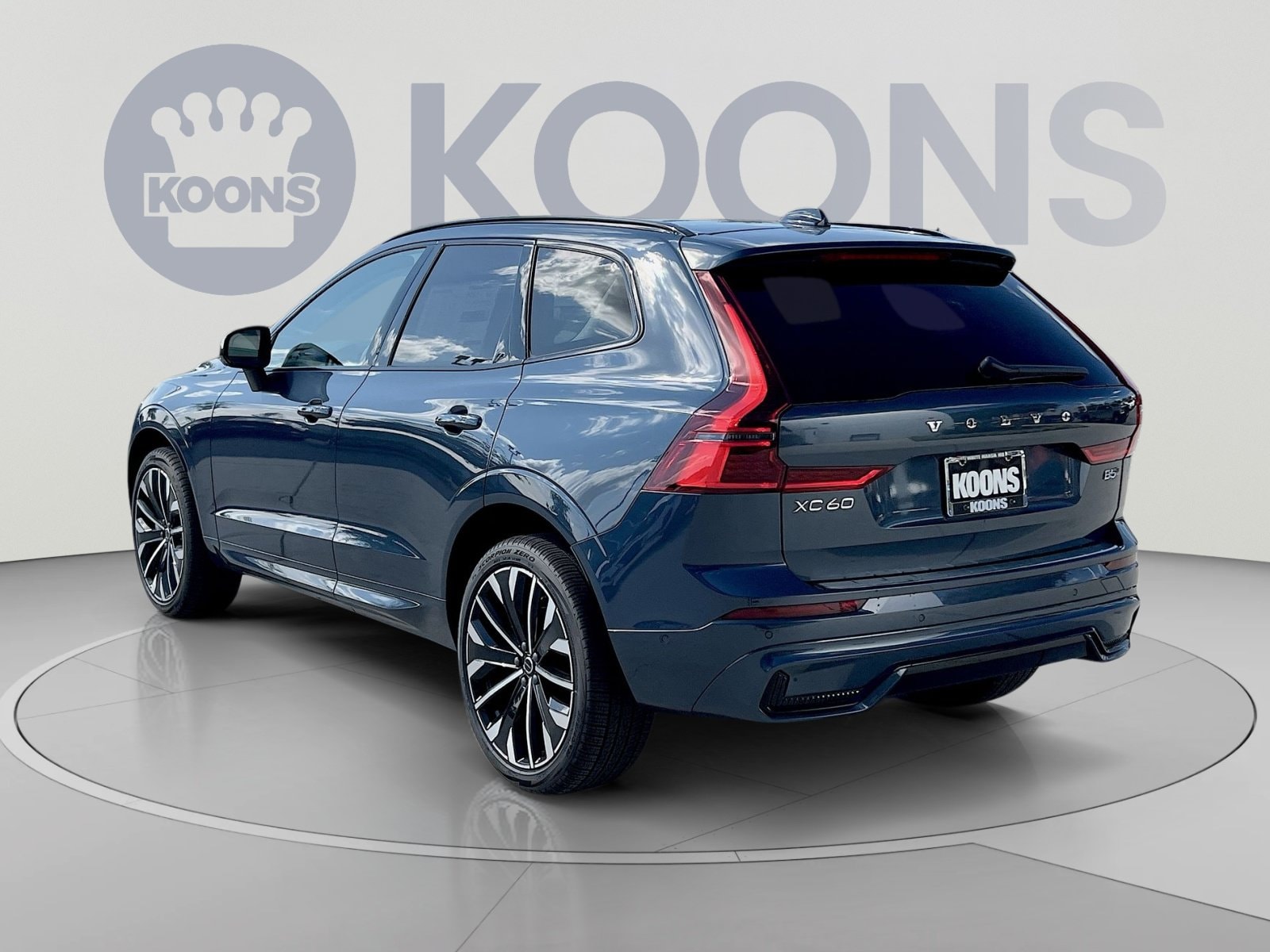 2026 Volvo XC60 Ultra - Photo 14