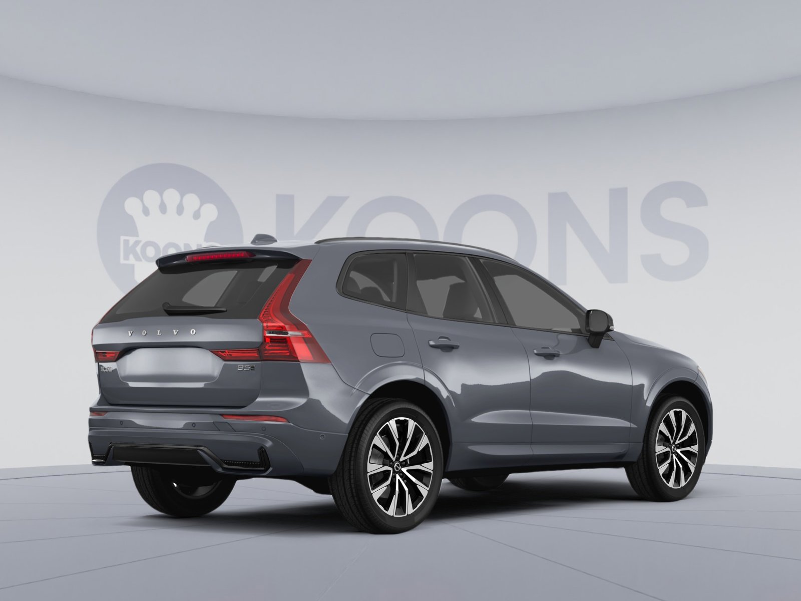 2025 Volvo XC60 B5 Plus photo 3