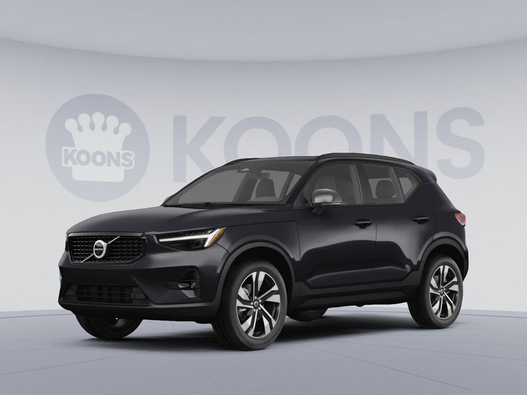 Used 2025 Volvo XC40 B5 Plus Bright Theme SUV