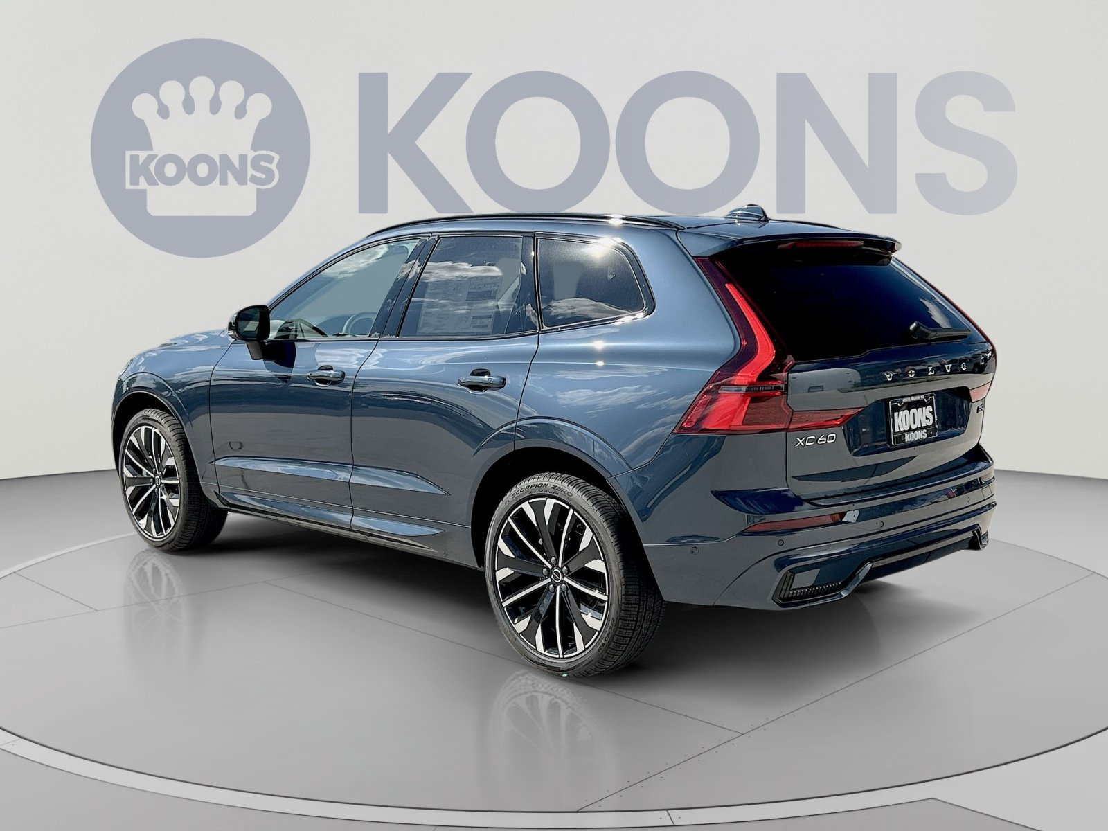 2026 Volvo XC60 Ultra - Photo 8