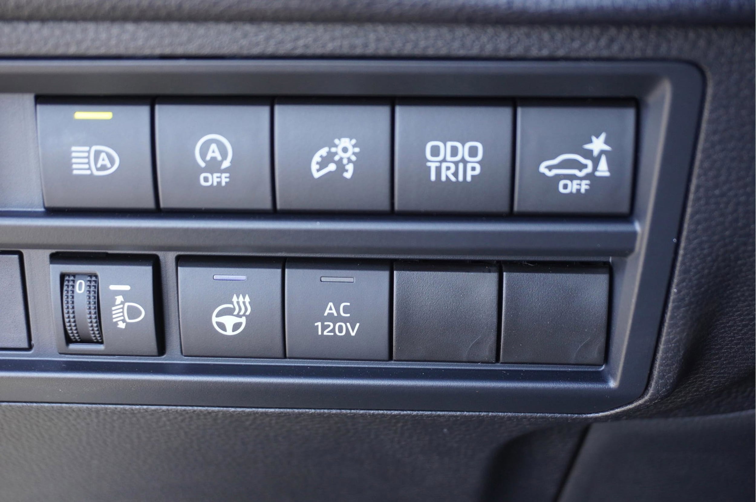 2025 Toyota Tundra SR5 - Photo 23