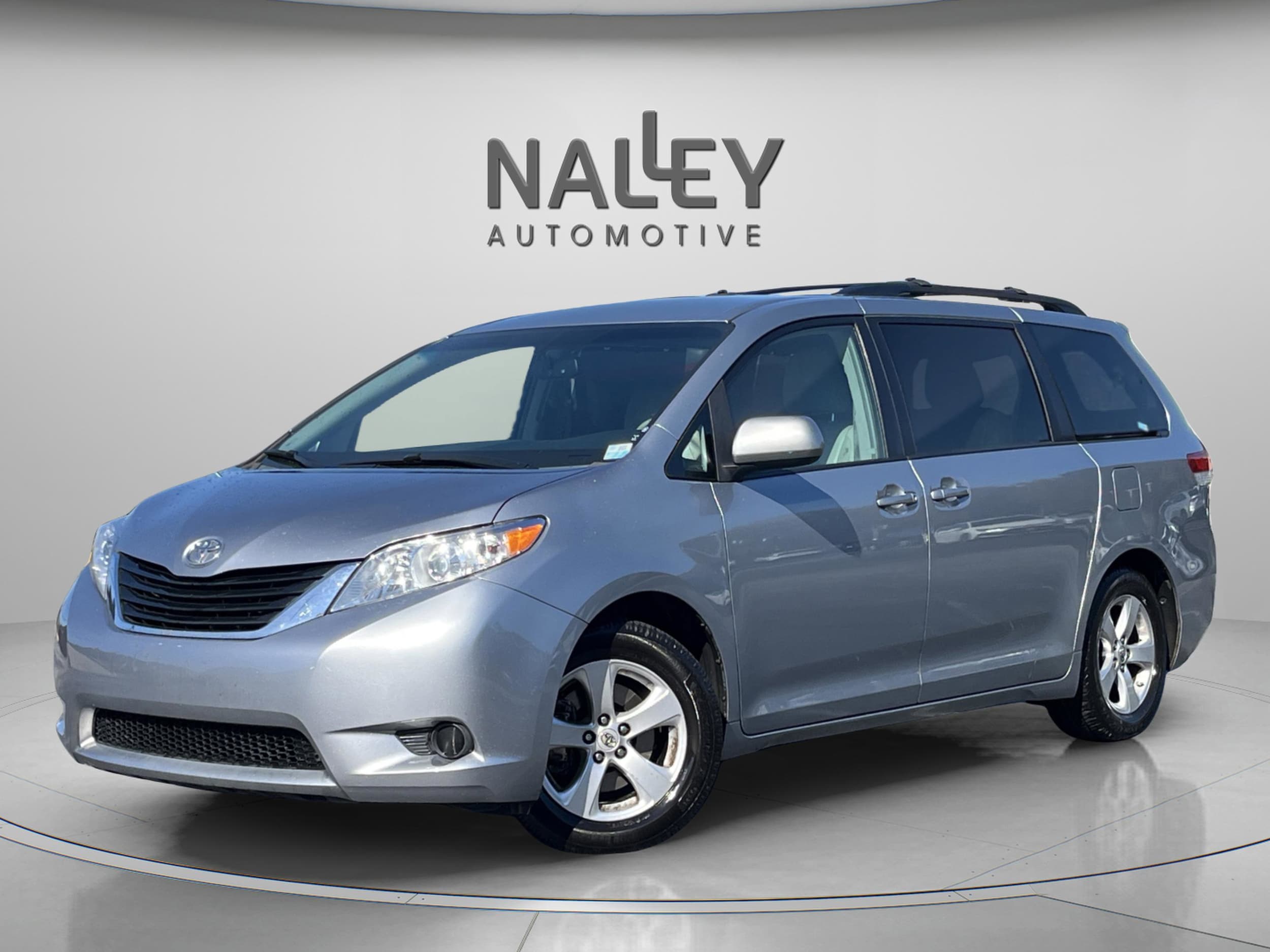 2014 Toyota Sienna LE