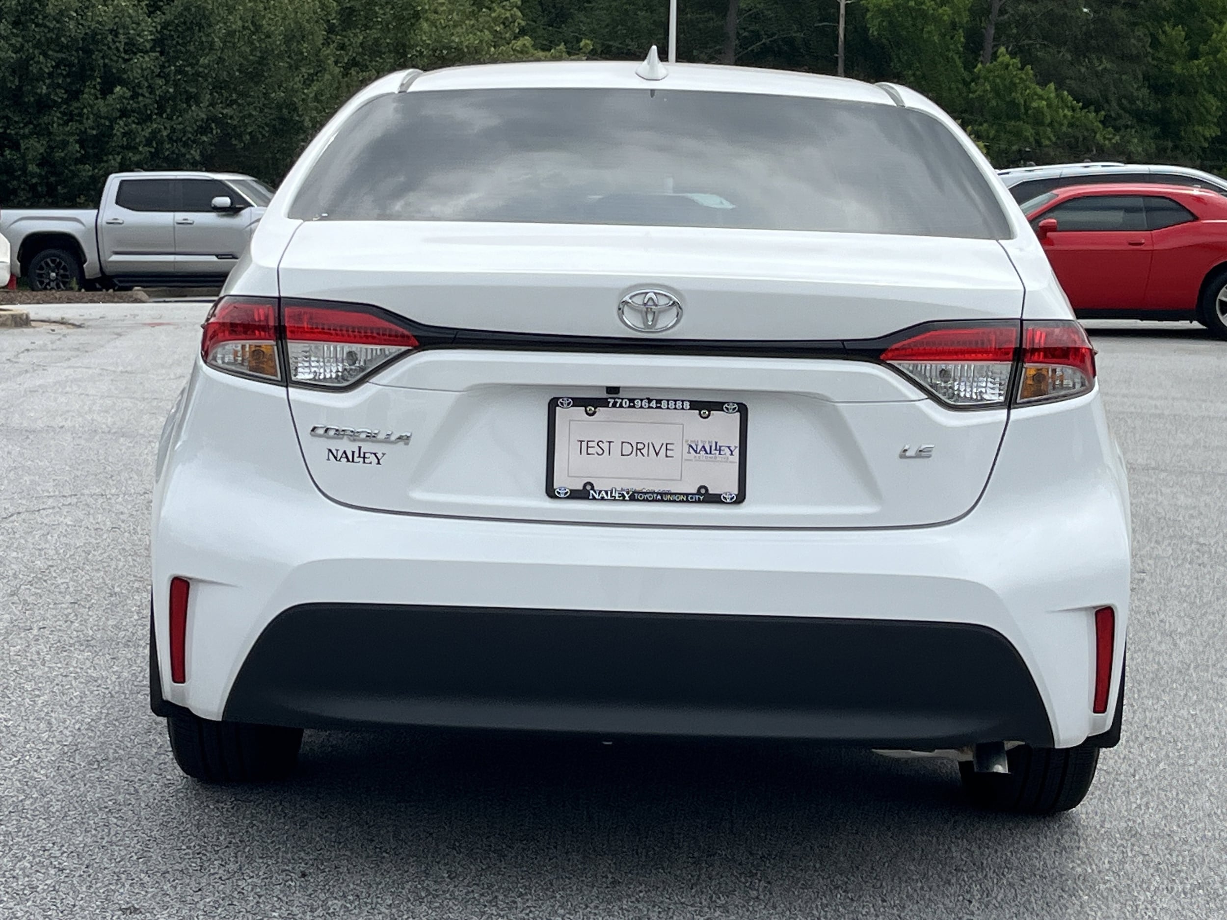 2026 Toyota Corolla LE - Photo 22
