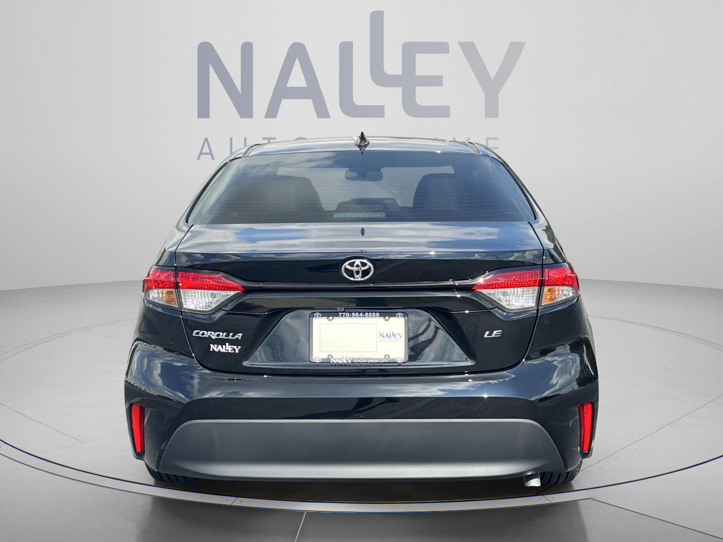 2026 Toyota Corolla LE - Photo 6