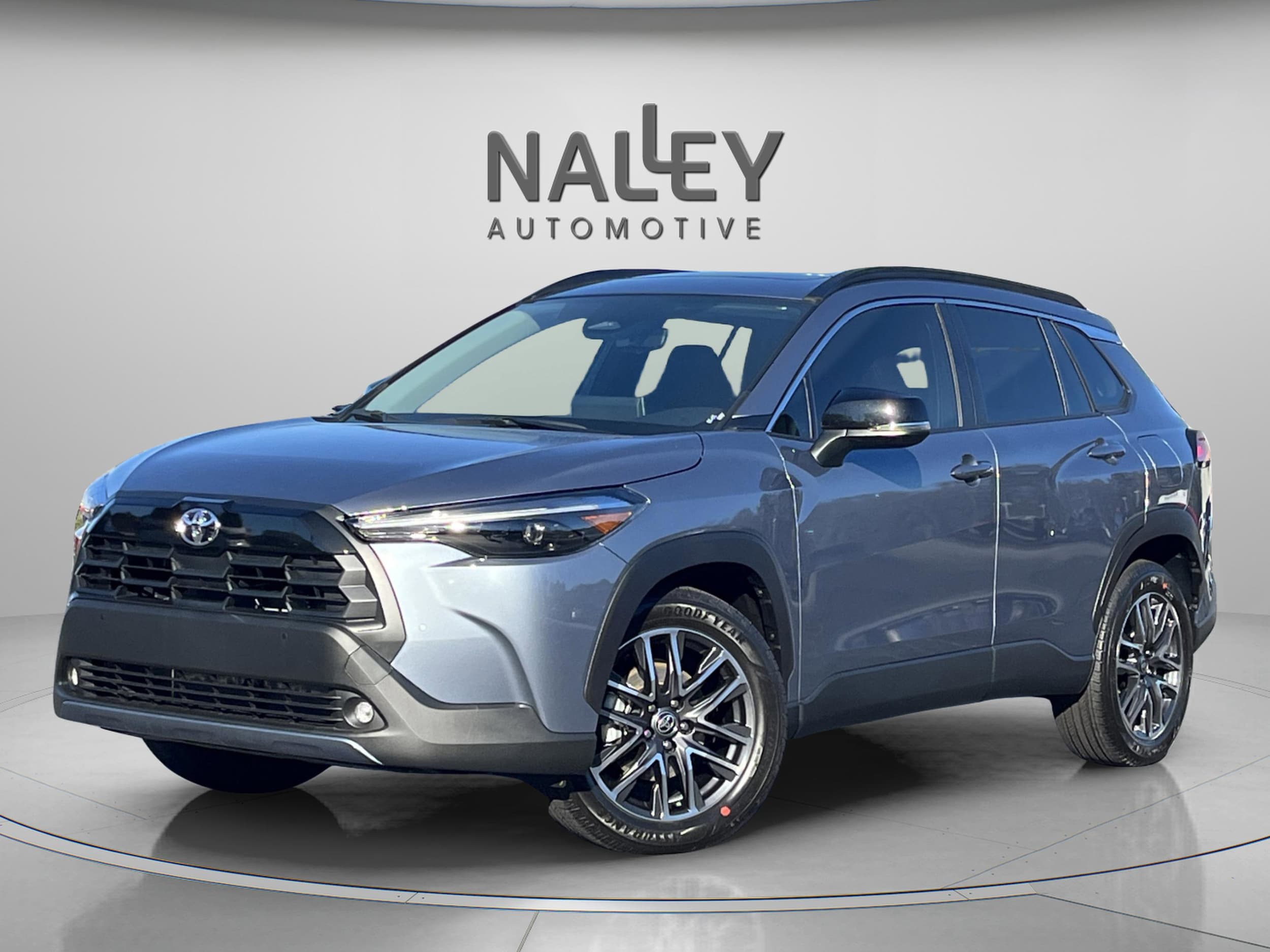 2026 Toyota Corolla Cross XLE's photo