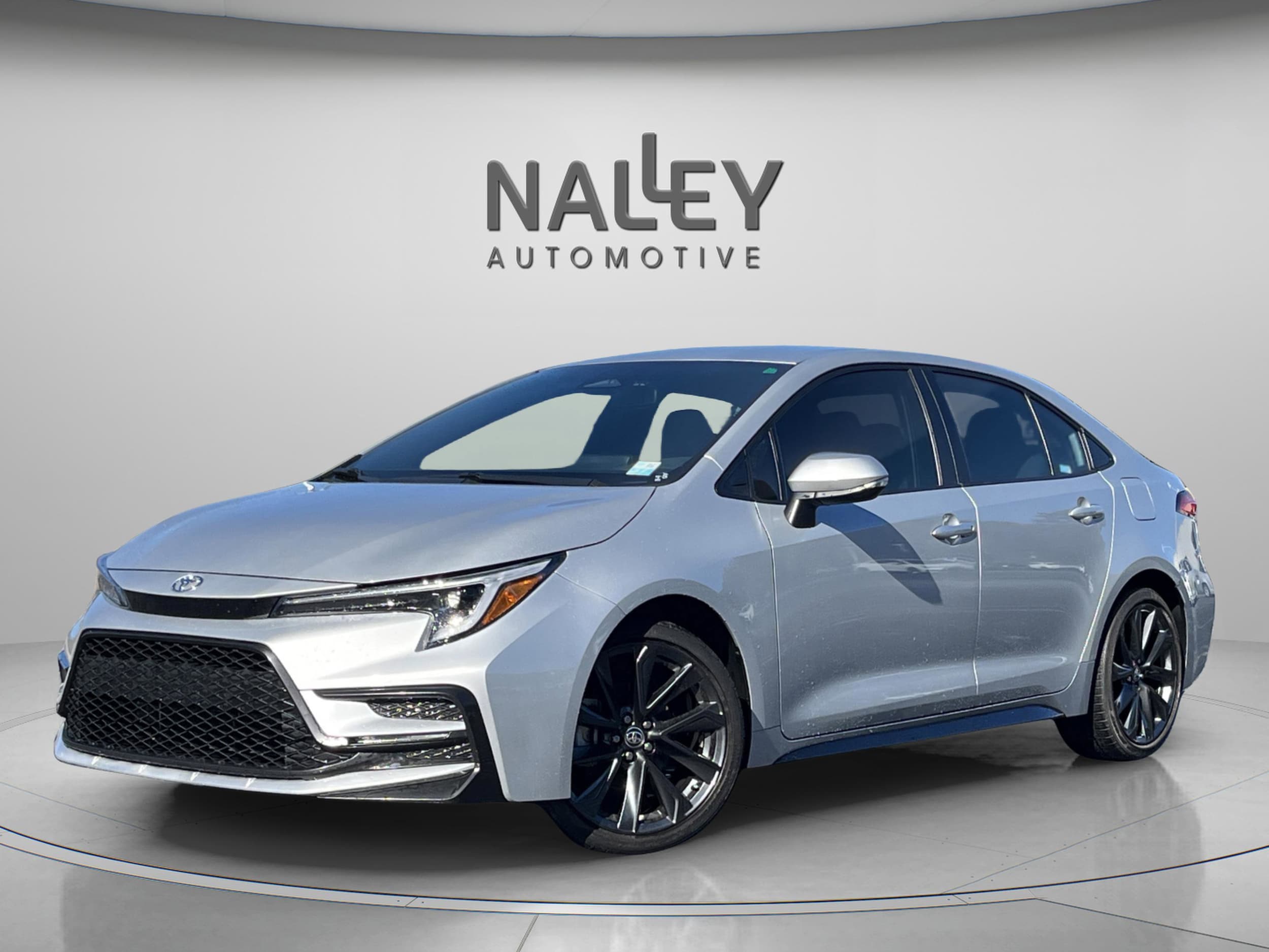 2024 Toyota Corolla SE's photo