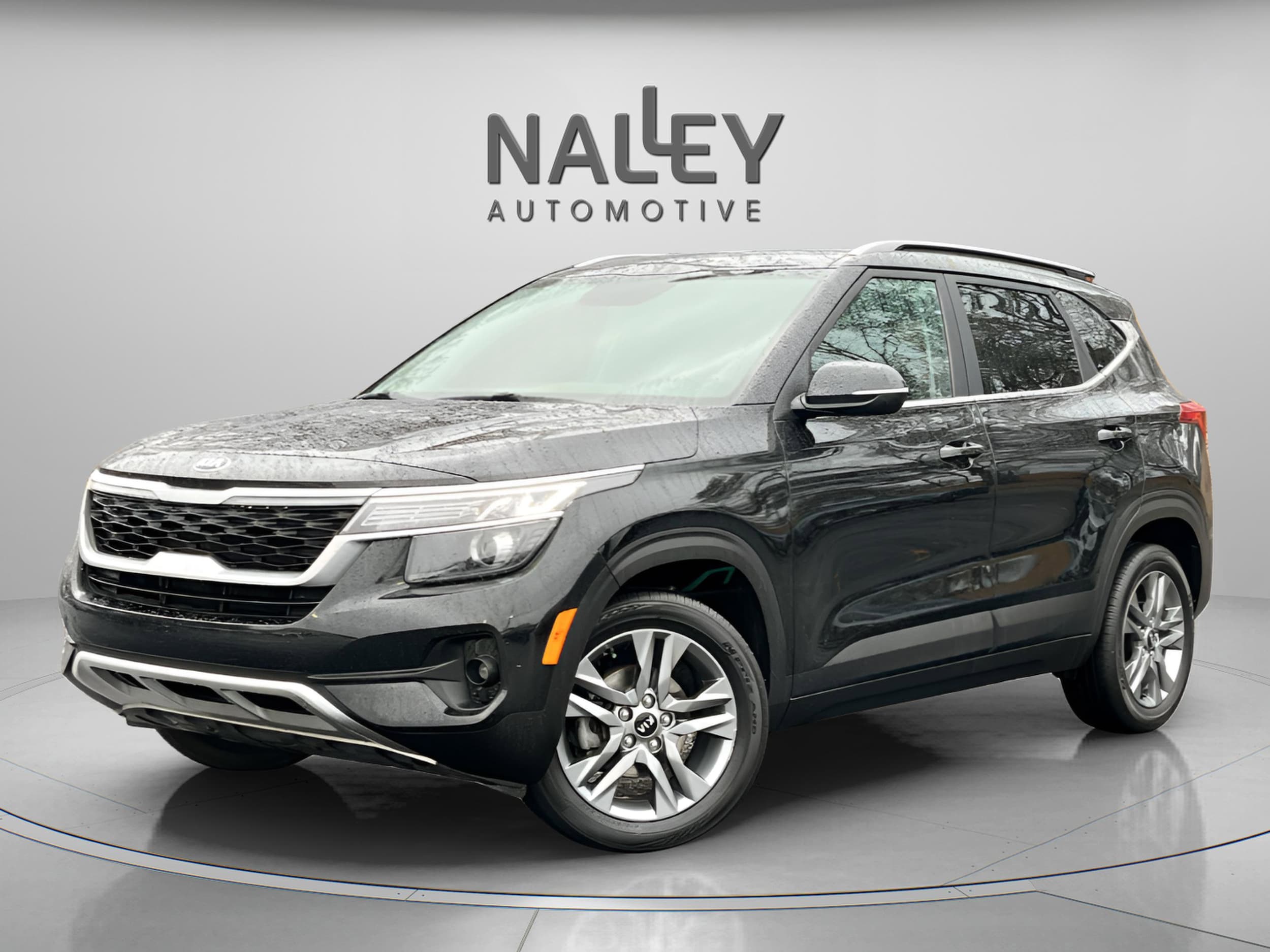 2021 Kia Seltos S's photo