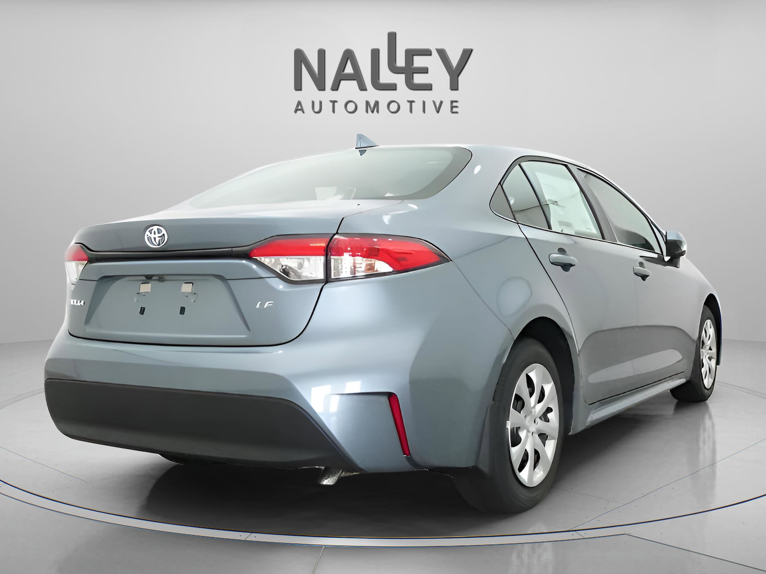 2026 Toyota Corolla LE - Photo 18