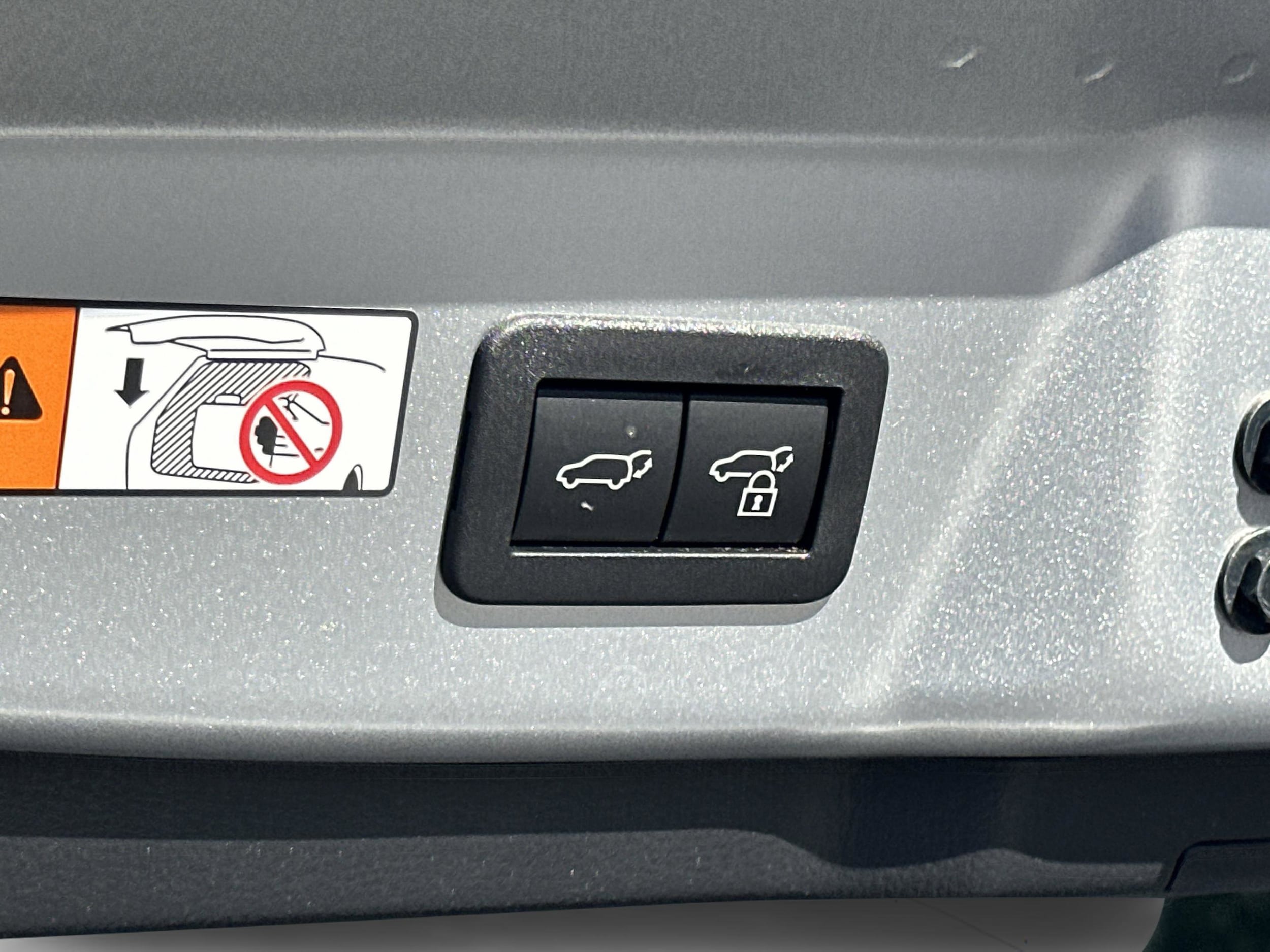 2026 Toyota Prius Plug-in Hybrid XSE Premium - Photo 33