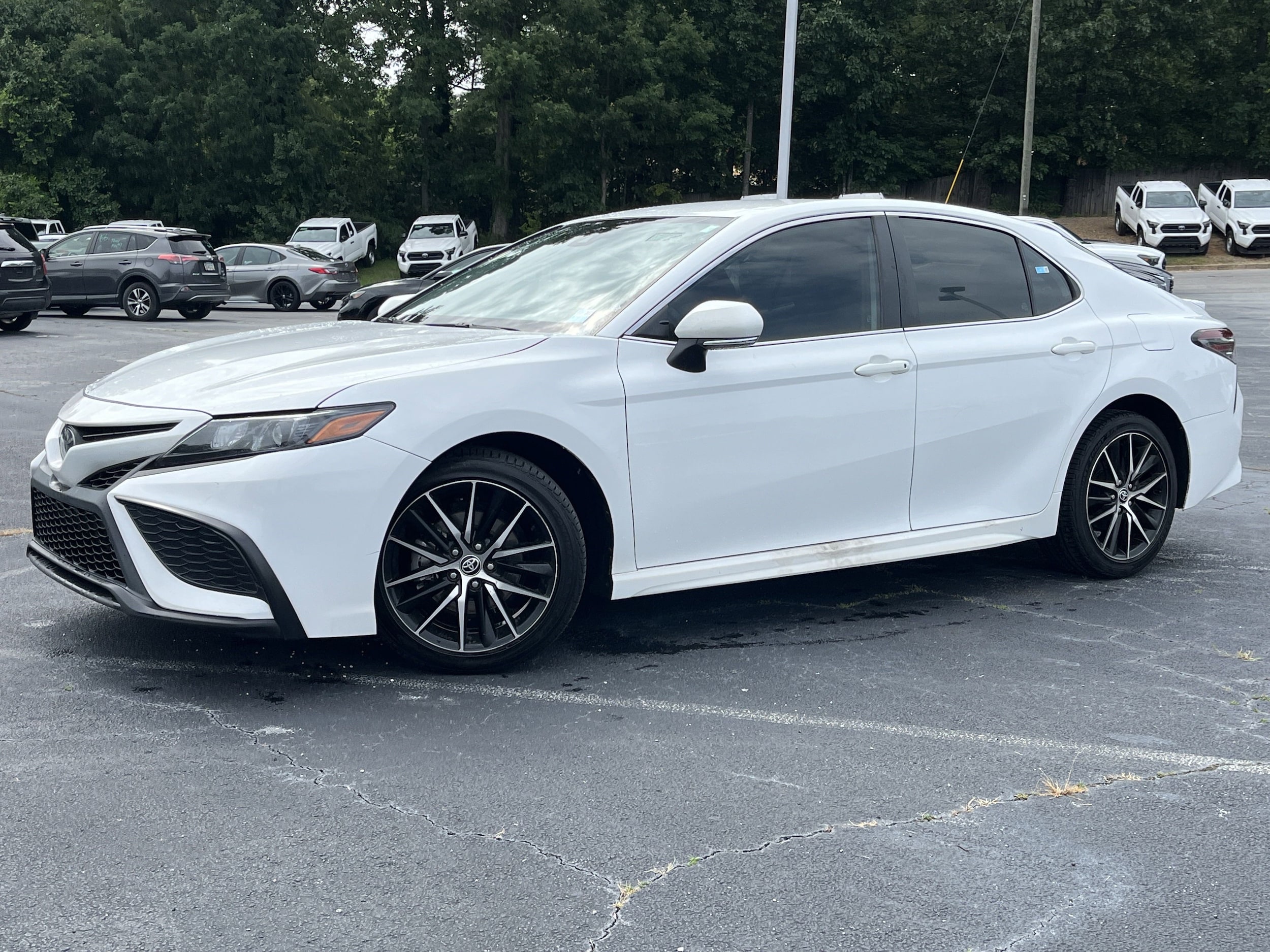 Used 2023 Toyota Camry SE with VIN 4T1G11AK5PU731894 for sale in Union City, GA