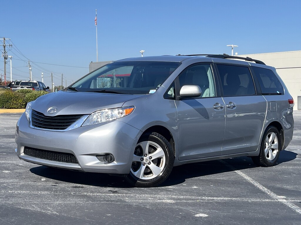 Used 2014 Toyota Sienna Van