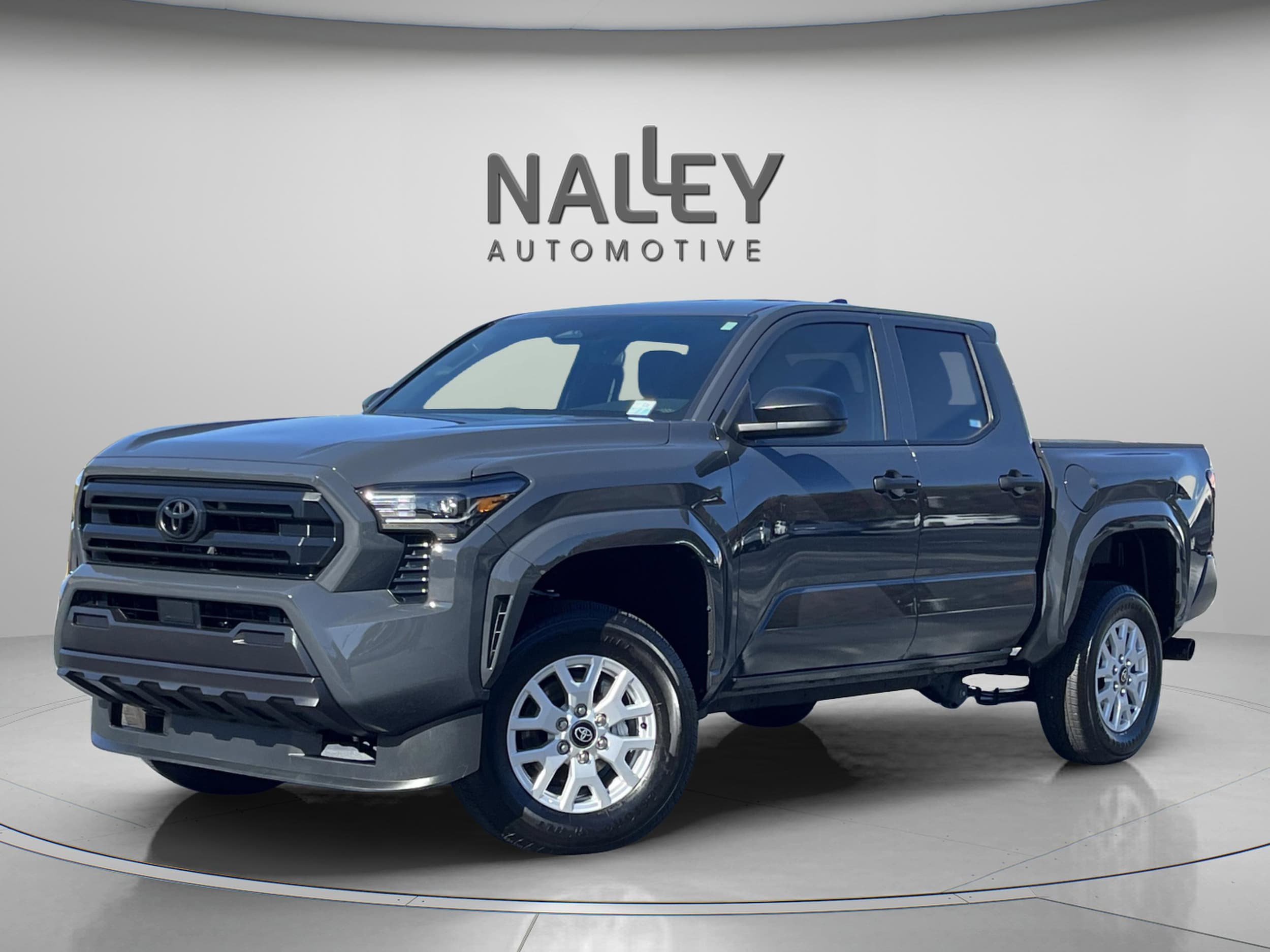 2024 Toyota Tacoma SR's photo