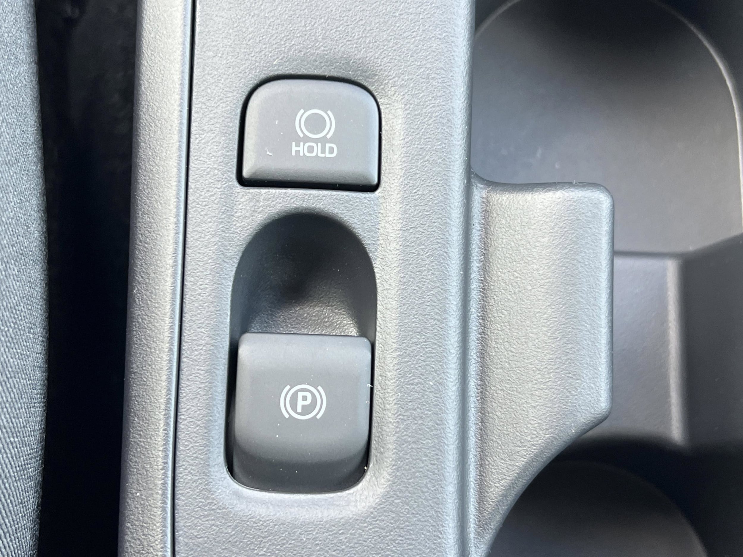 2026 Toyota Corolla LE - Photo 18
