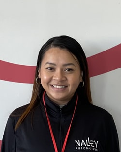 Staff member Sarry Rin from ID_0ef183d34cad