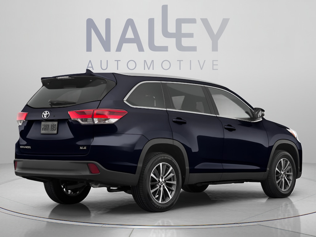 Used 2019 Toyota Highlander XLE V6 SUV