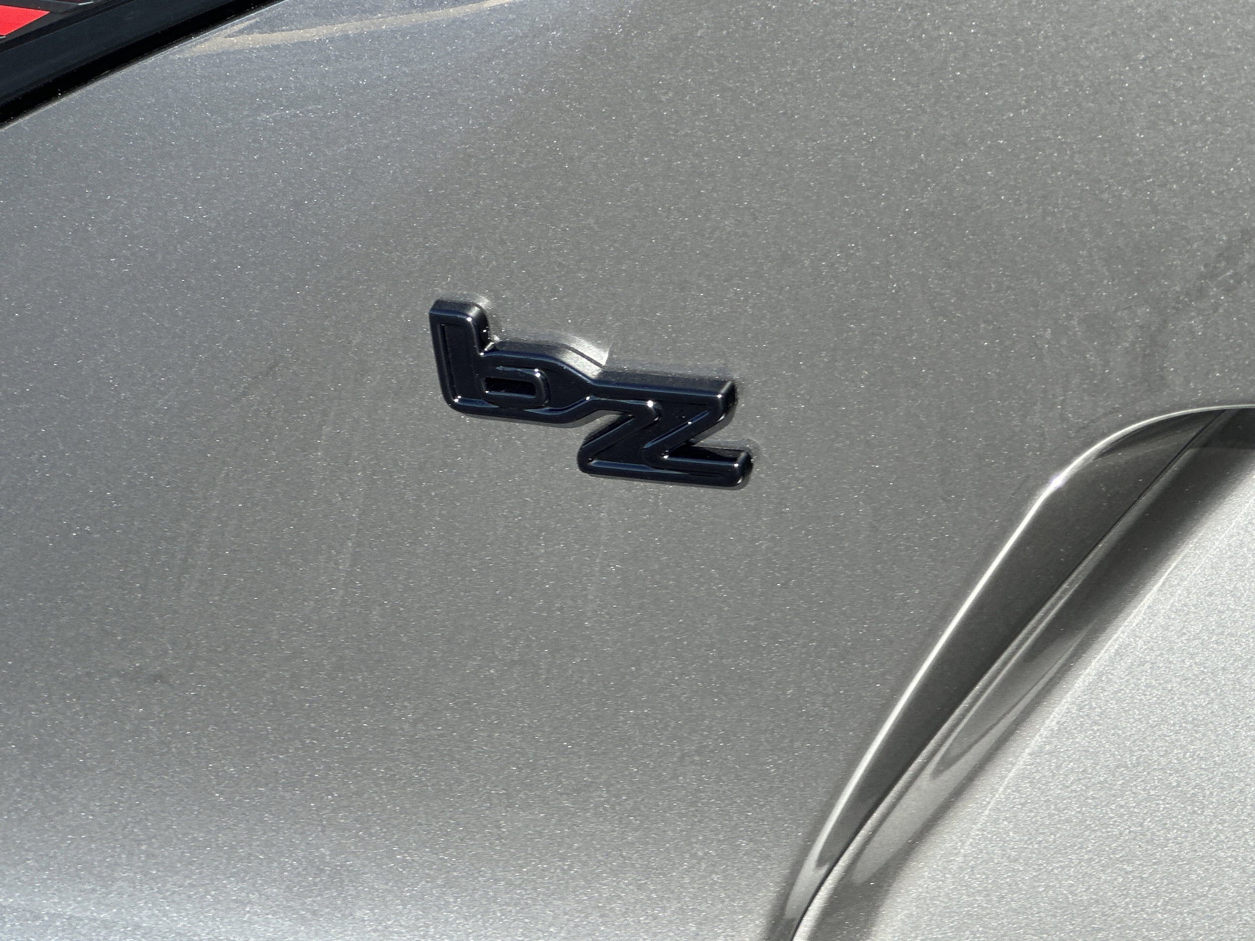 2026 Toyota bZ XLE - Photo 28