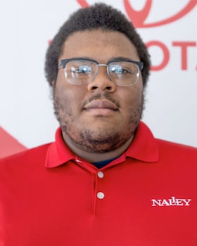 Staff member Sterling Philpot from ID_5701242c2ef7