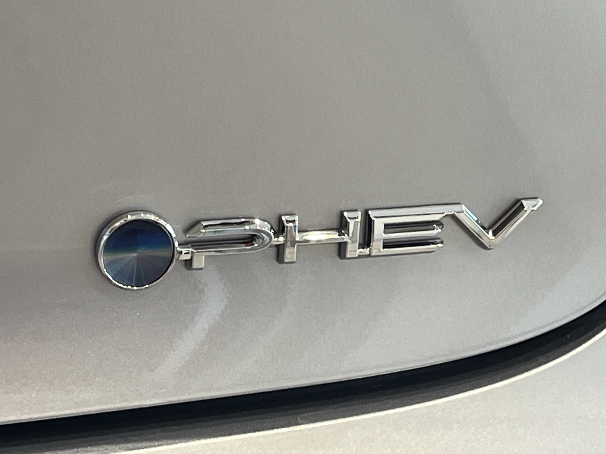 2026 Toyota Prius Plug-in Hybrid XSE - Photo 24