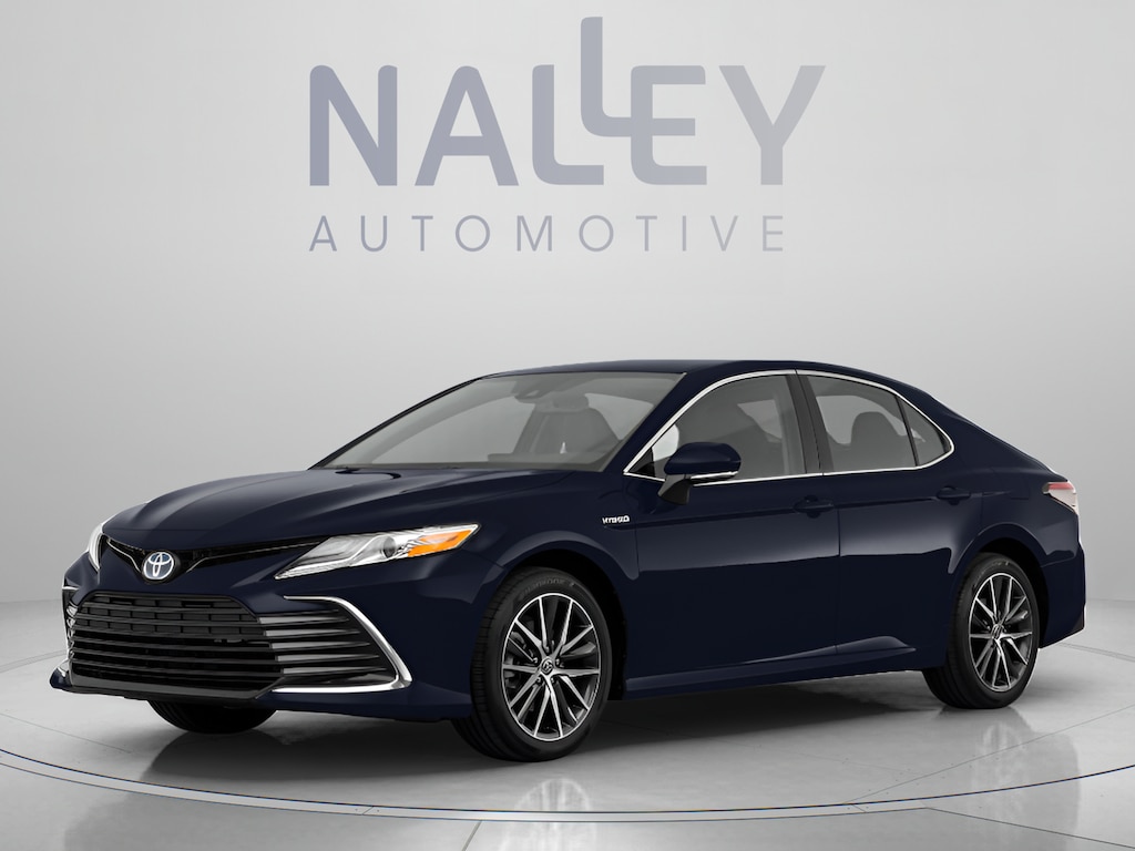 Used 2021 Toyota Camry Hybrid XSE Sedan