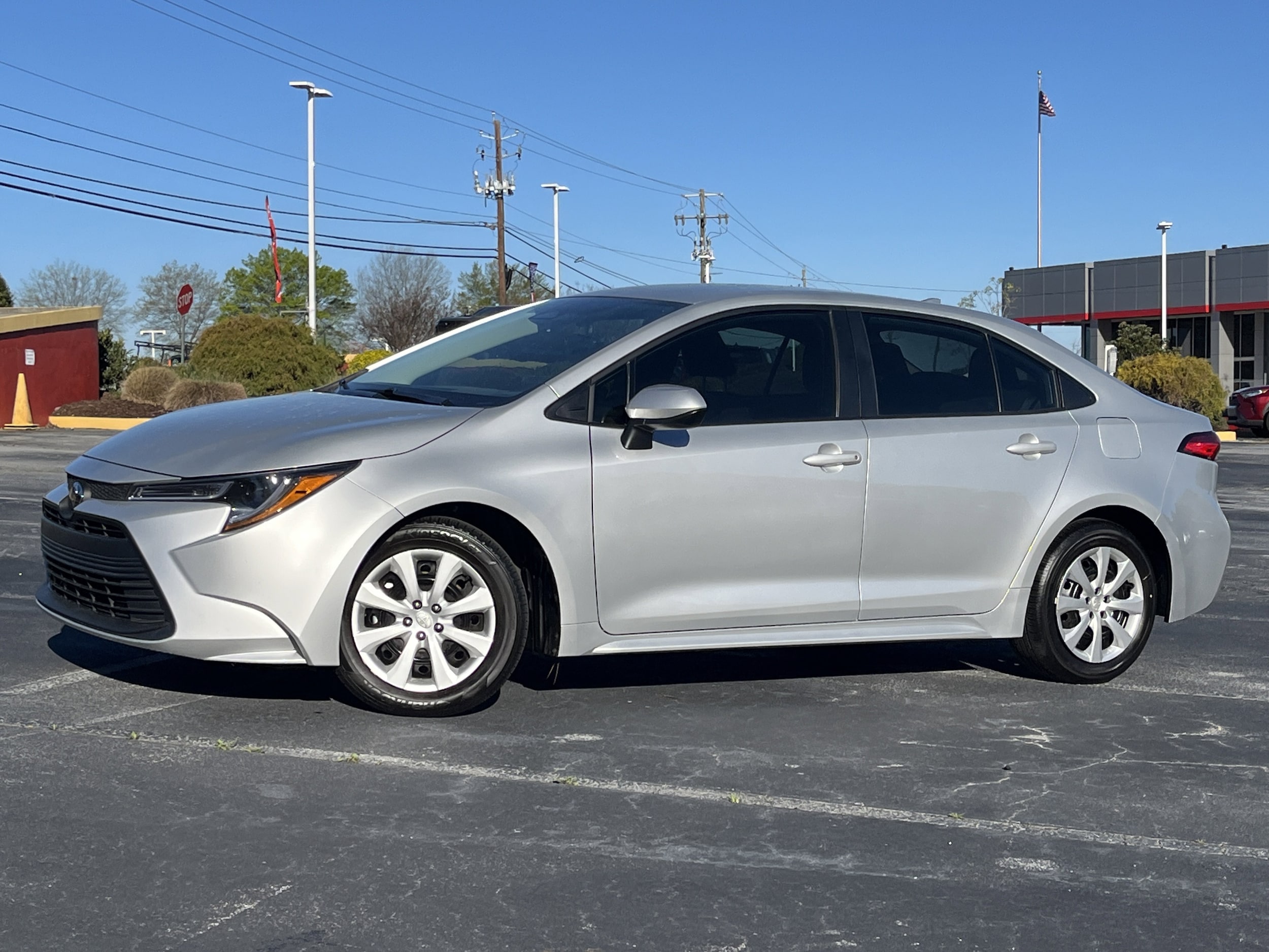 2025 Toyota Corolla LE