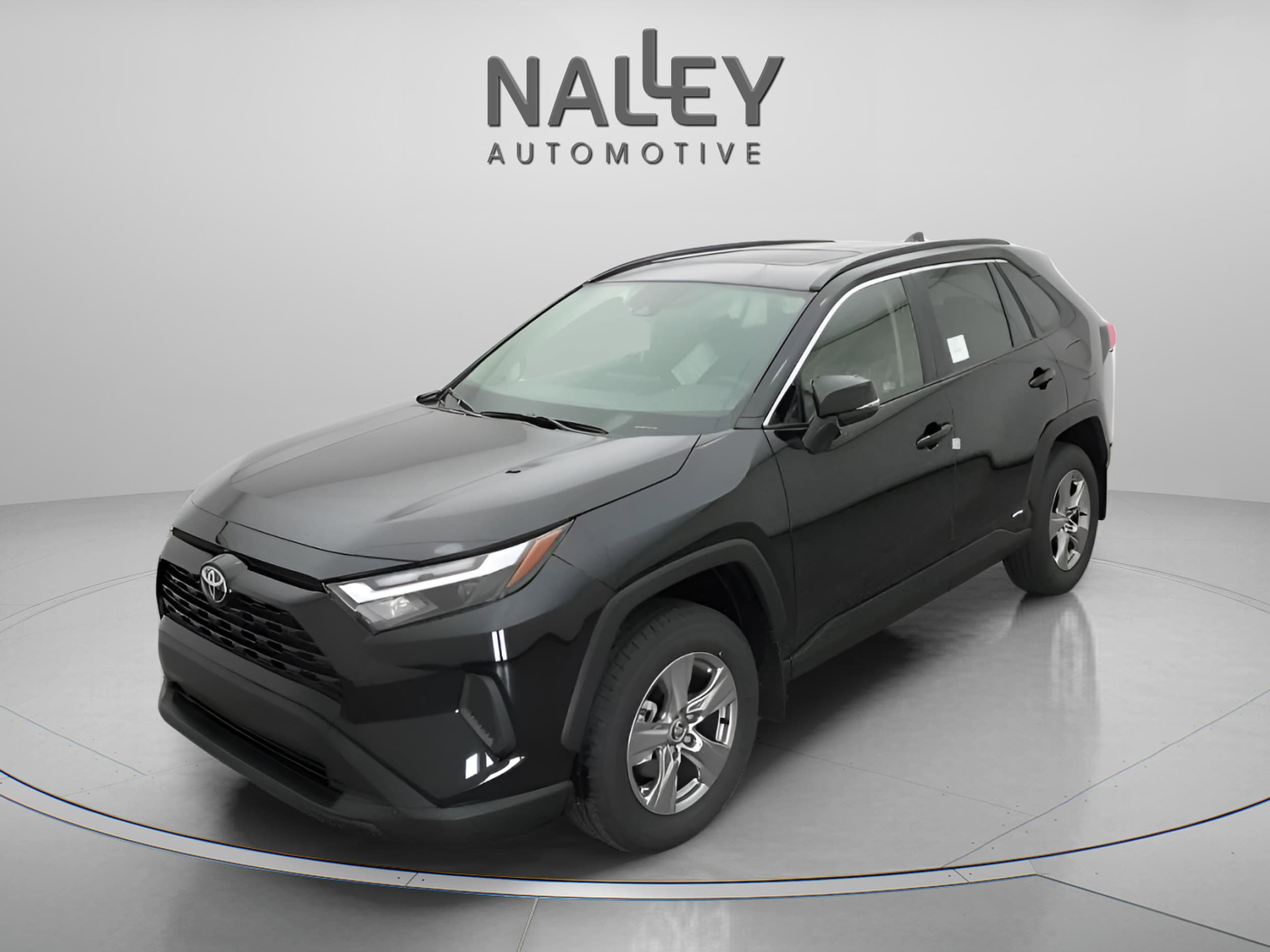 2025 Toyota RAV4 Hybrid XLE AWD's photo