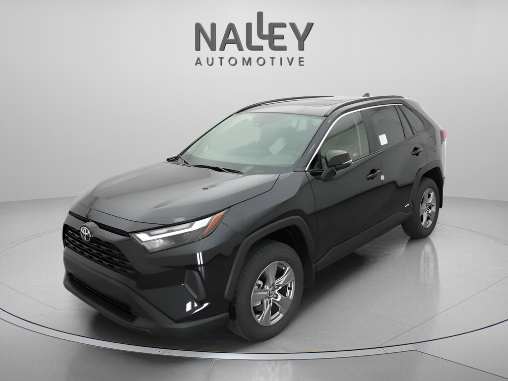 Used 2025 Toyota RAV4 Hybrid XLE SUV