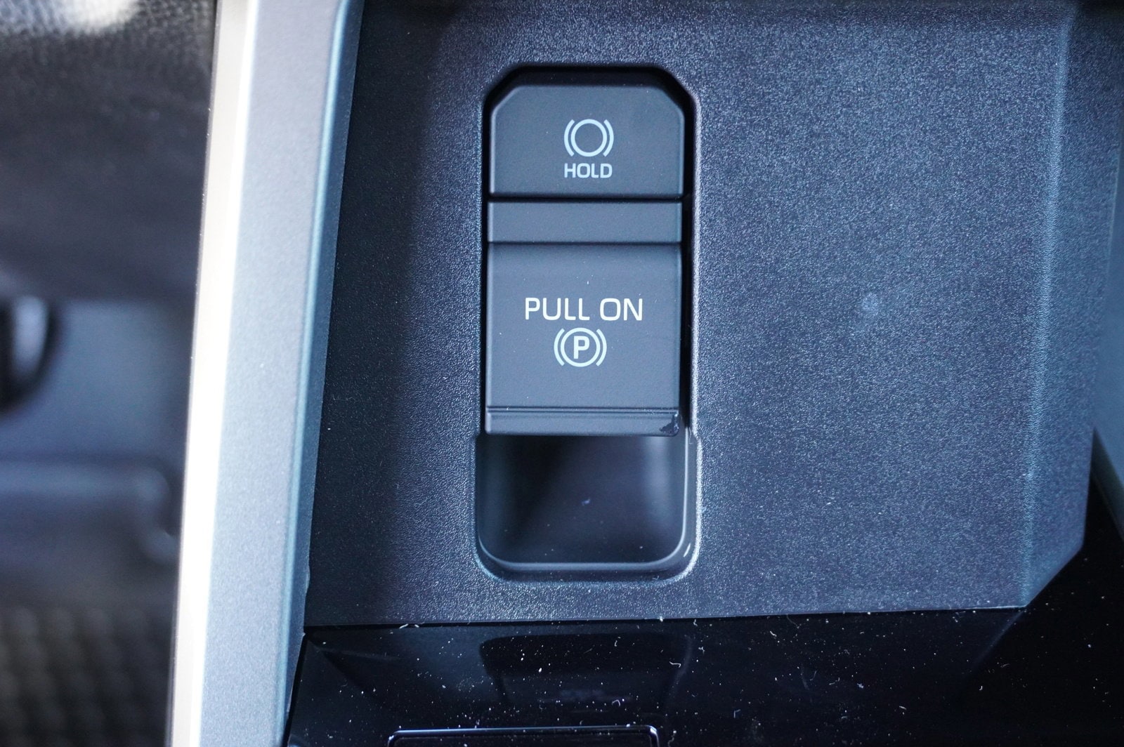 2025 Toyota Tundra SR5 - Photo 15