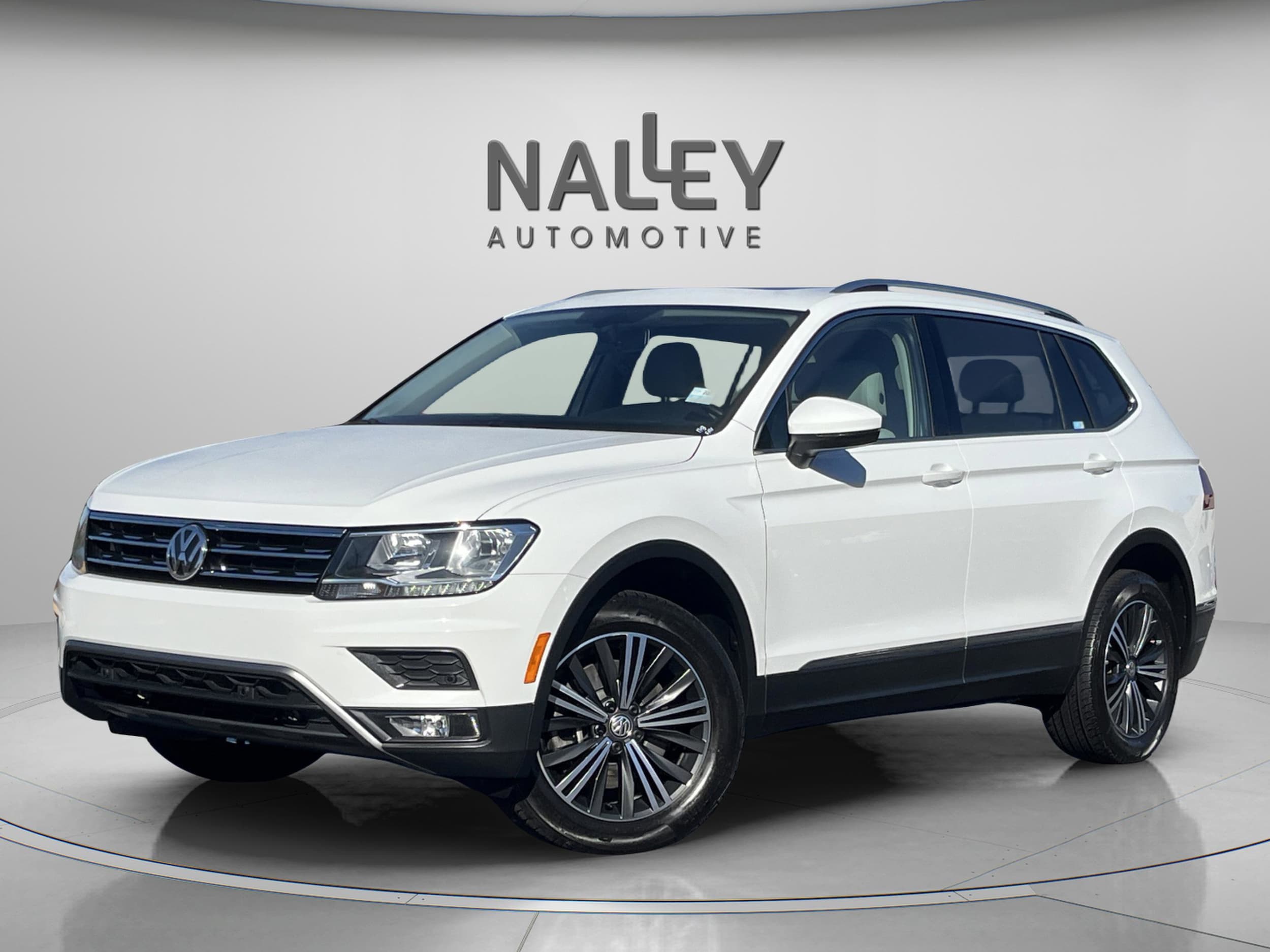 2019 Volkswagen Tiguan SEL's photo