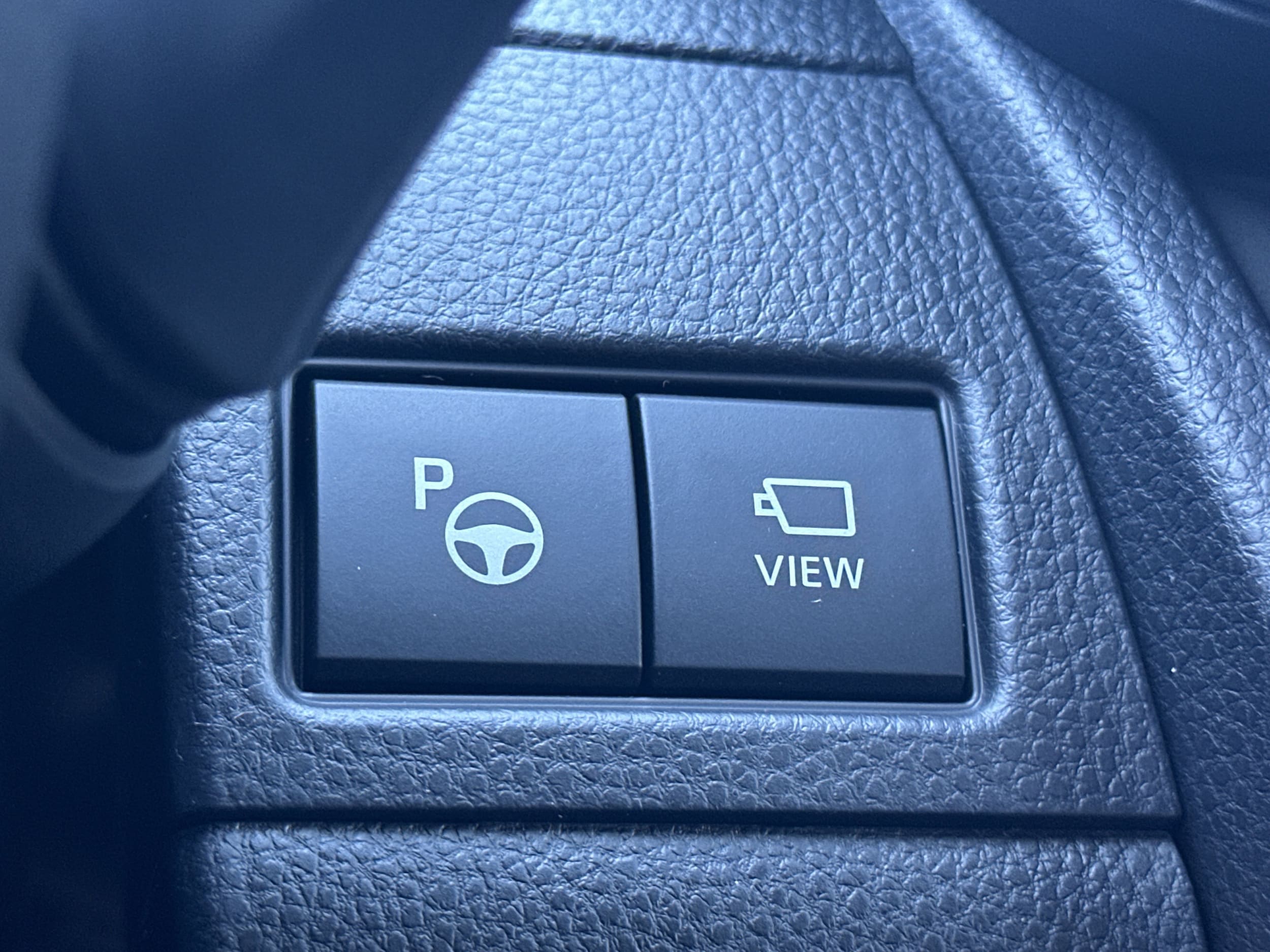 2026 Toyota Prius Plug-in Hybrid XSE Premium - Photo 29