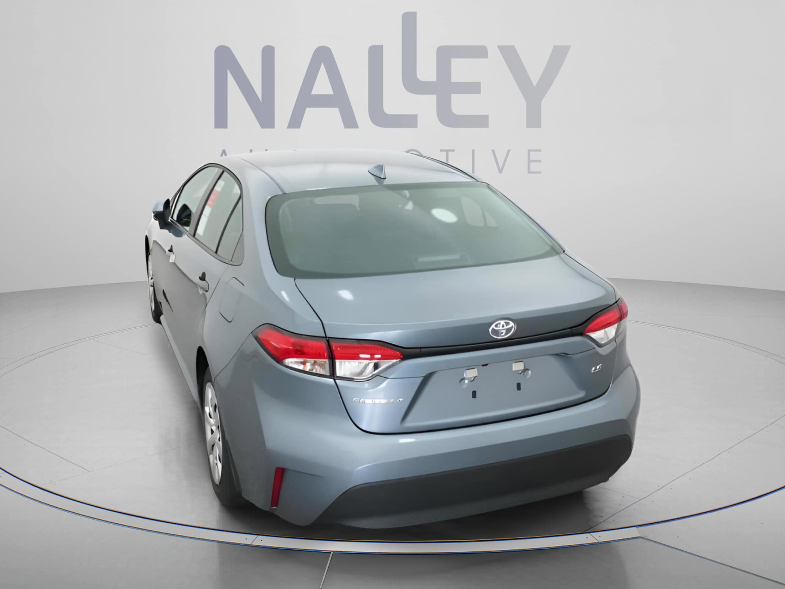 2026 Toyota Corolla LE - Photo 14