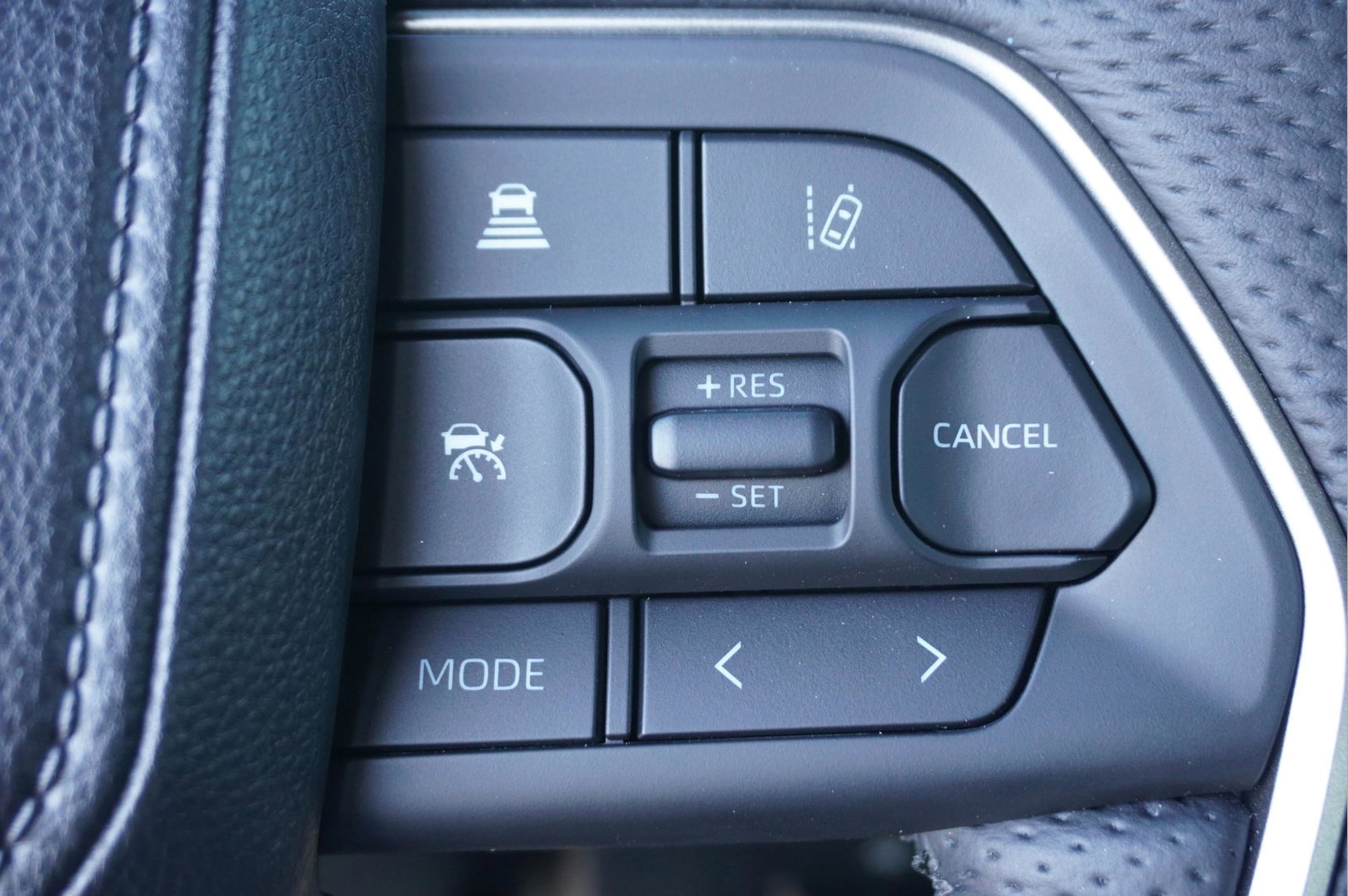 2025 Toyota Tundra SR5 - Photo 21