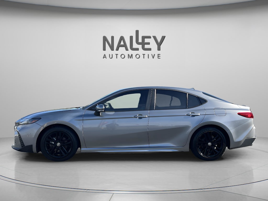 Used 2025 Toyota Camry SE Sedan