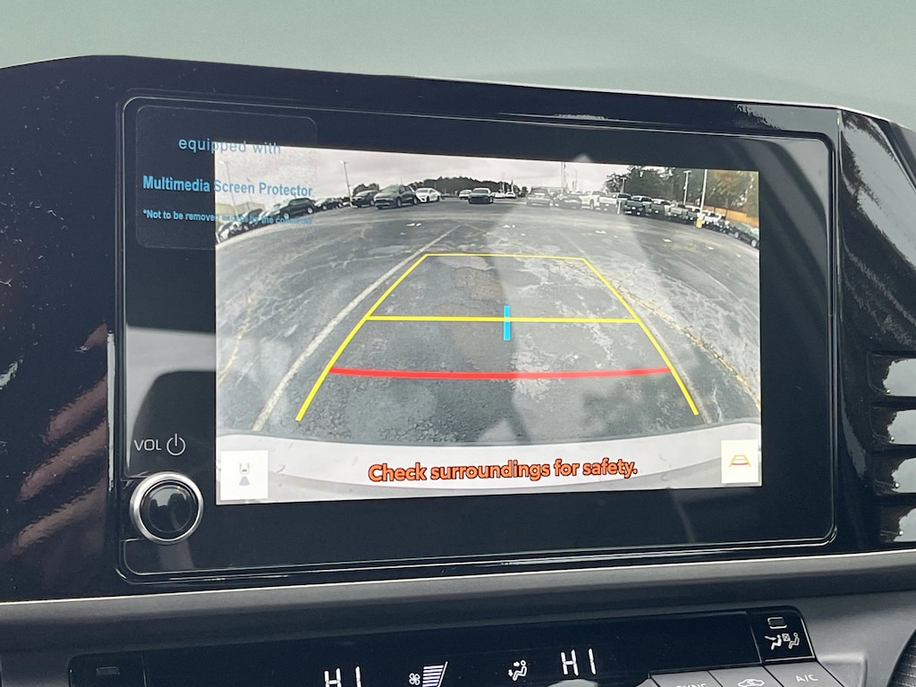 Used 2025 Toyota Camry SE Sedan