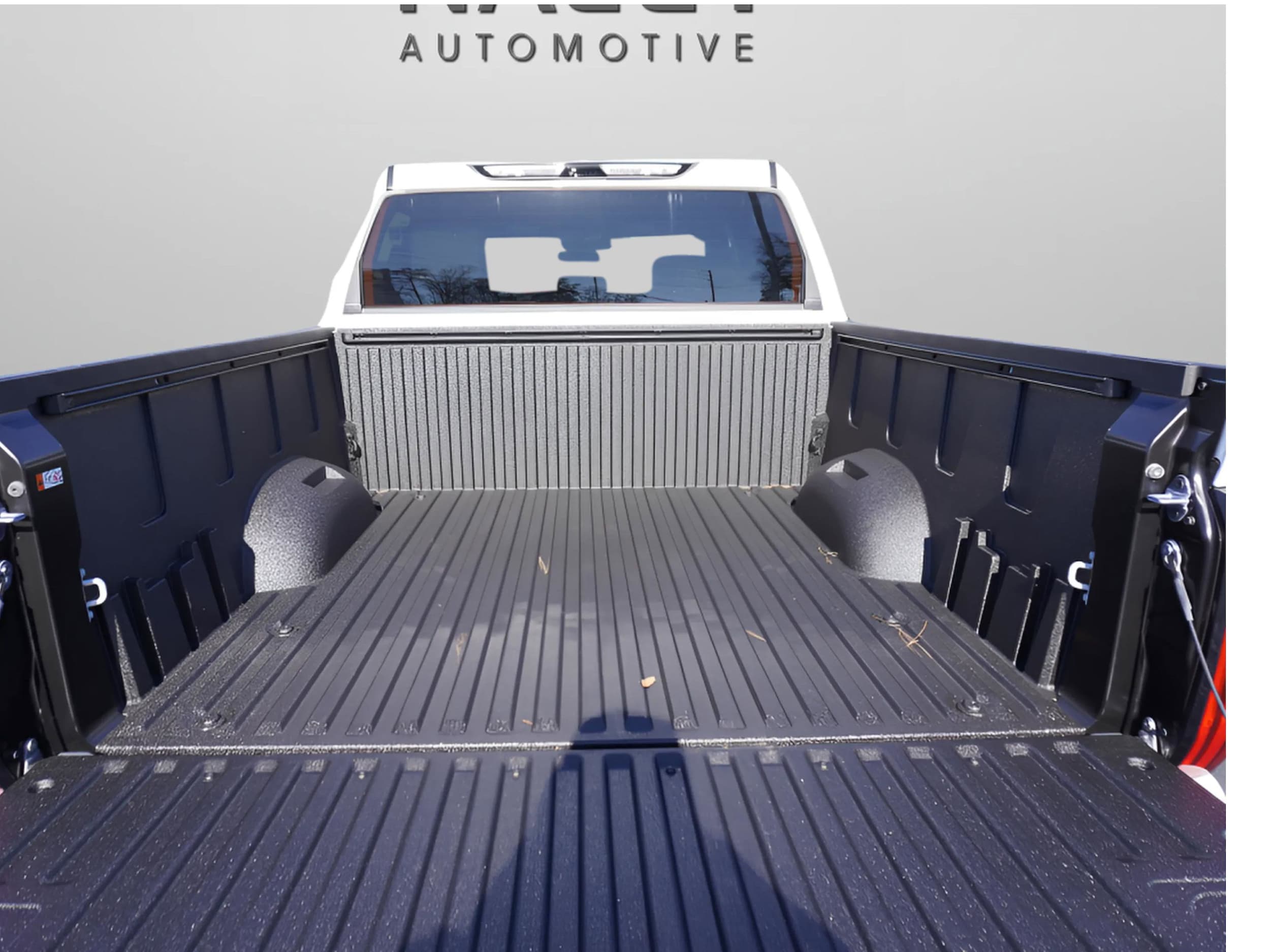 2025 Toyota Tundra SR5 - Photo 32