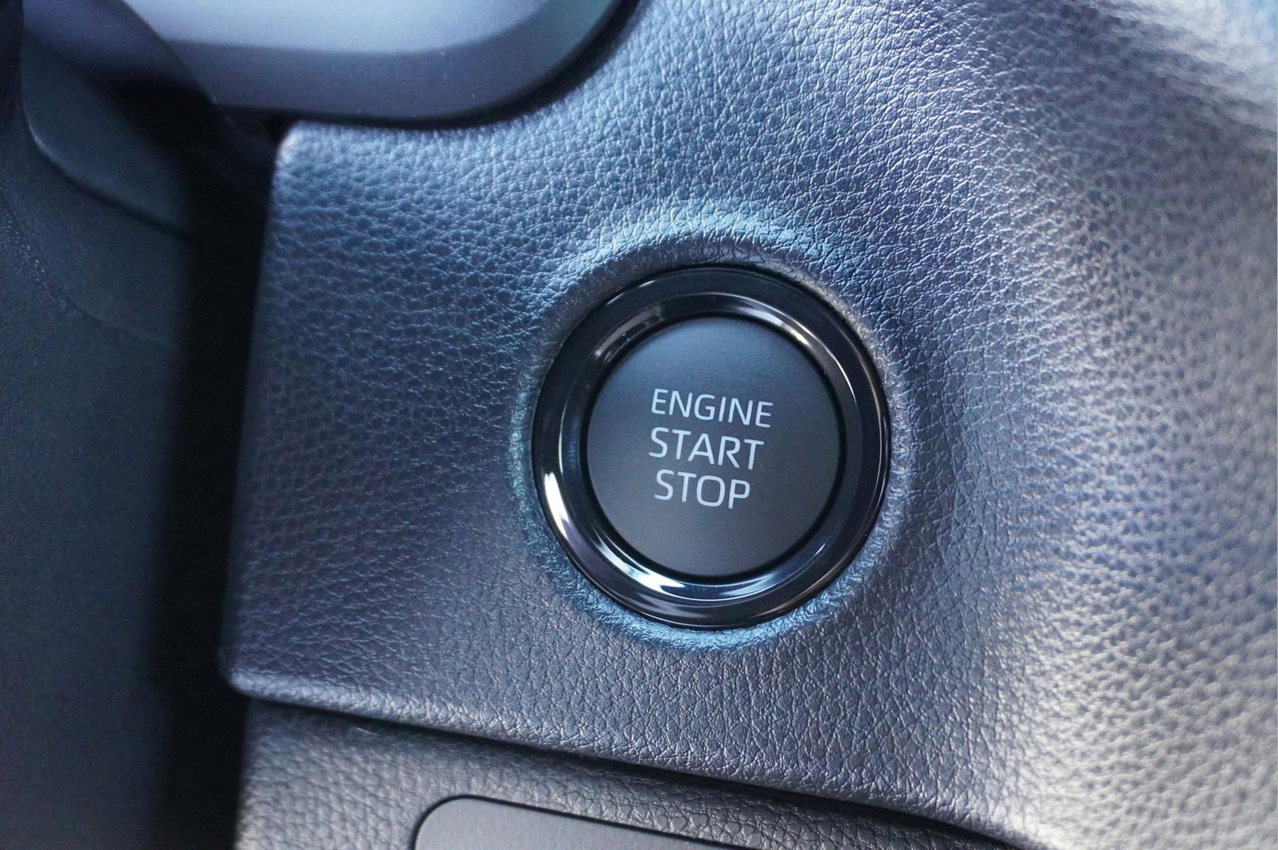 2025 Toyota Tundra SR5 - Photo 18