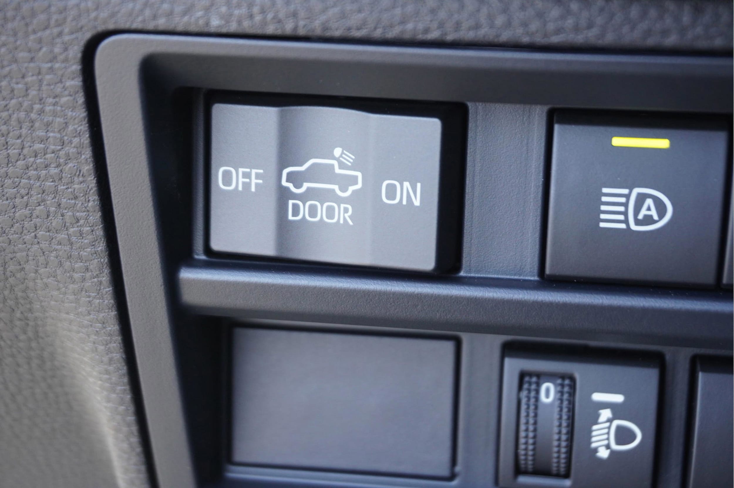 2025 Toyota Tundra SR5 - Photo 24