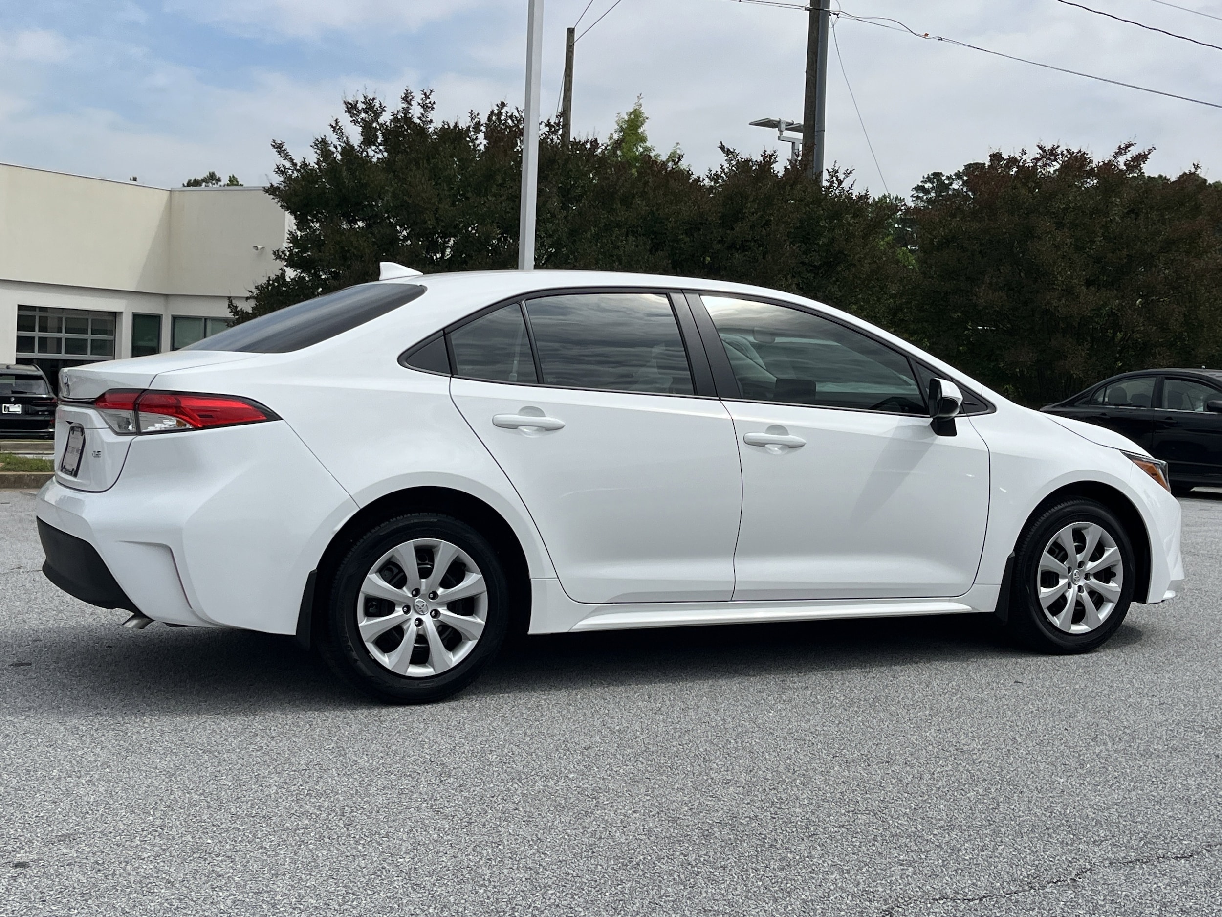 2026 Toyota Corolla LE - Photo 24
