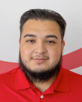 Staff member Luis Rosas-Villasenor from ID_3be135f72487
