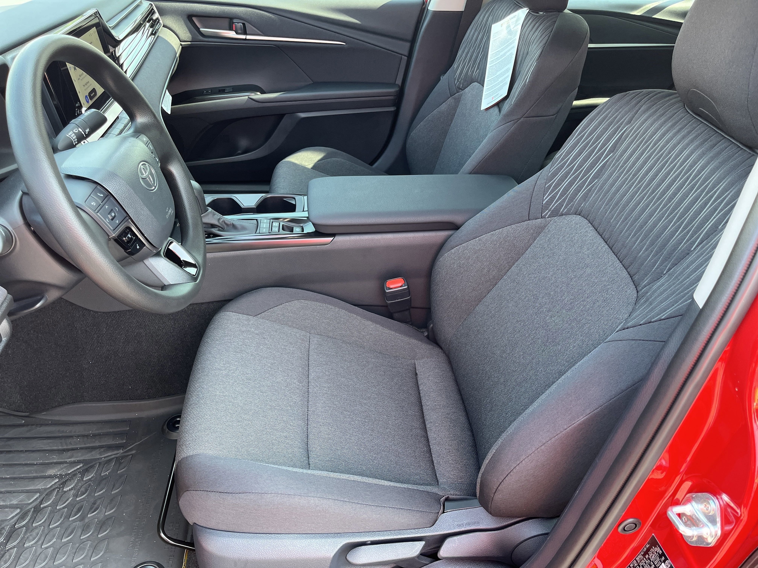 2025 Toyota Camry LE - Photo 20