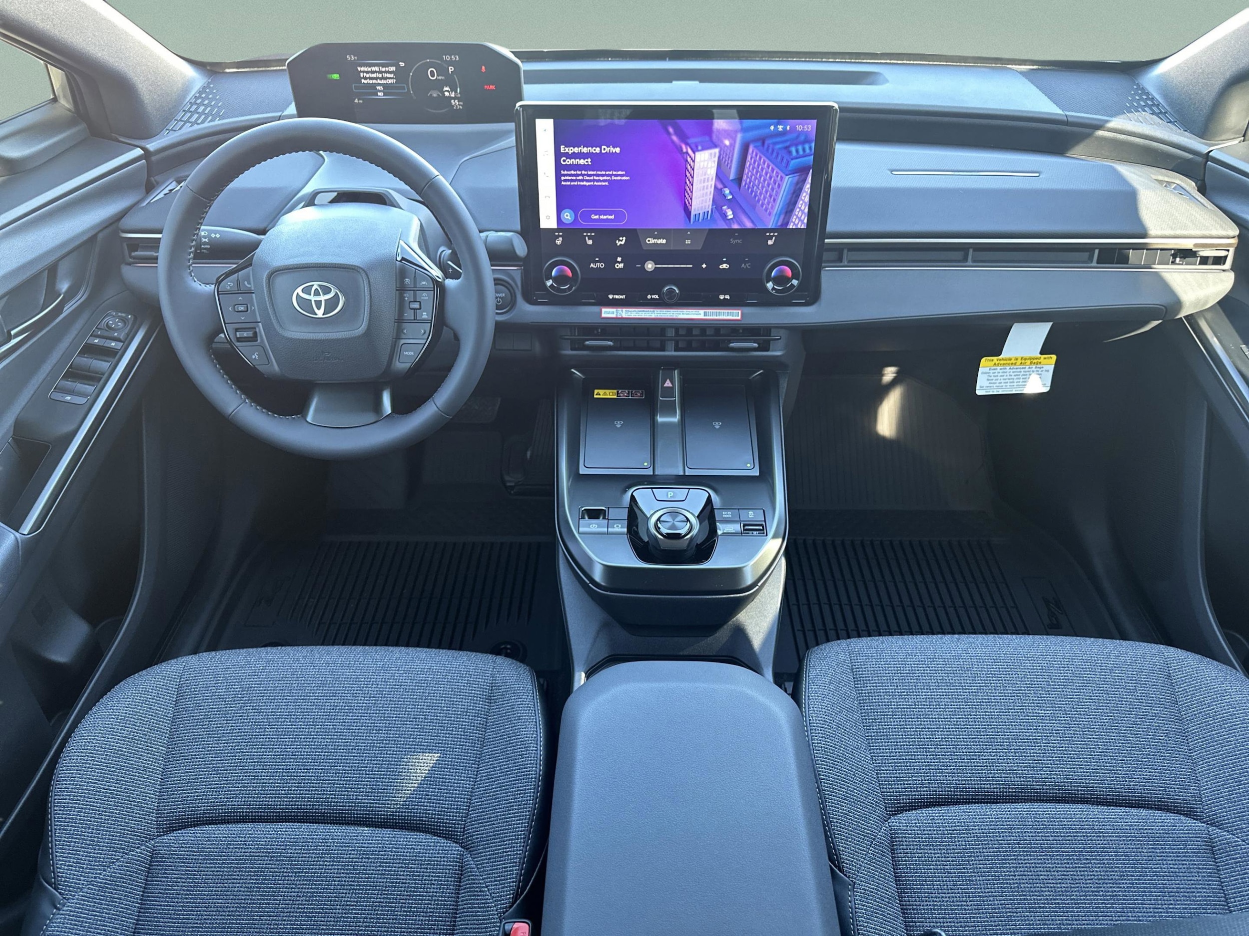 2026 Toyota bZ XLE - Photo 7