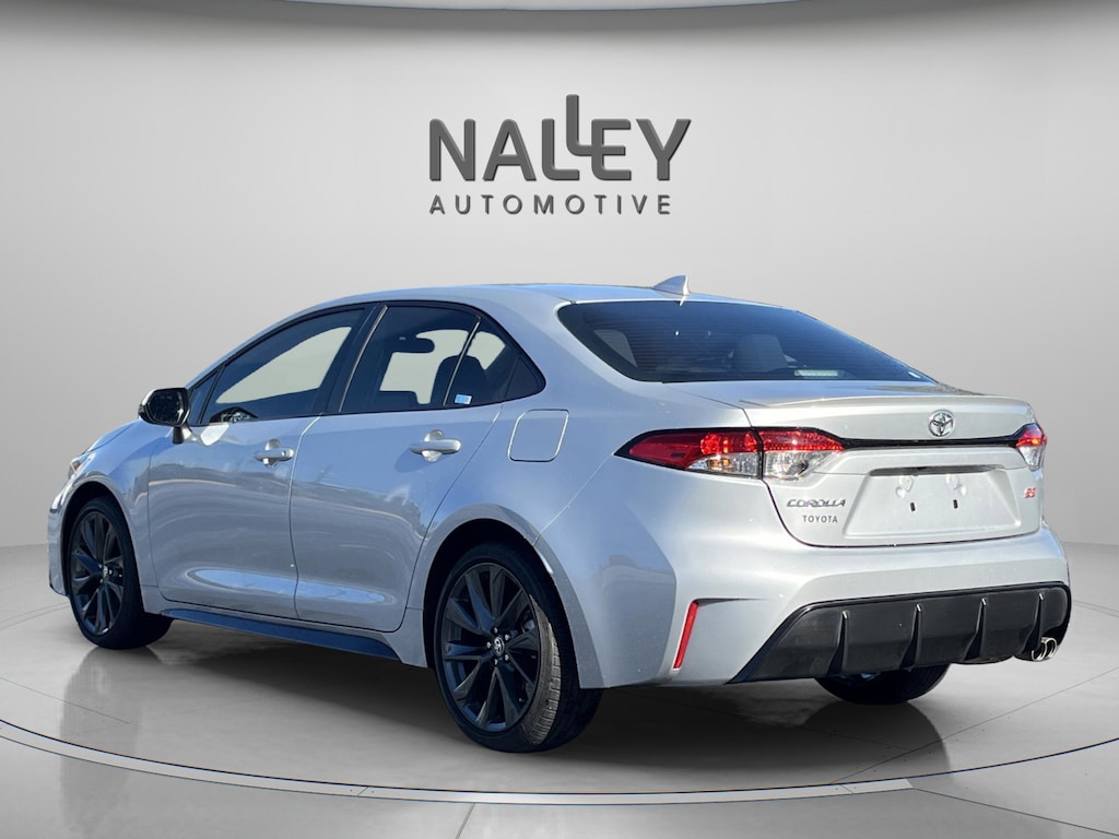 Used 2024 Toyota Corolla SE Sedan