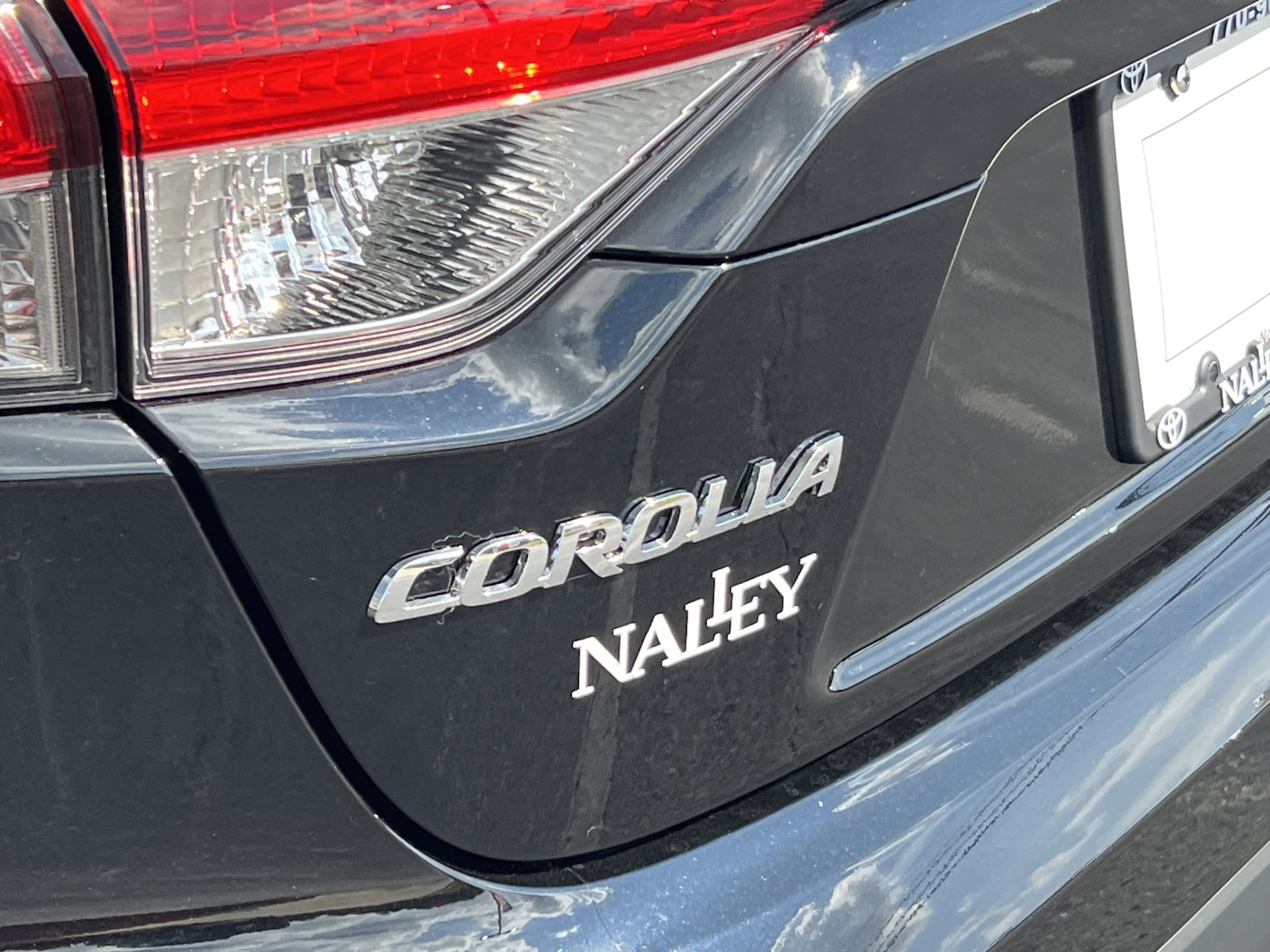2026 Toyota Corolla LE - Photo 24