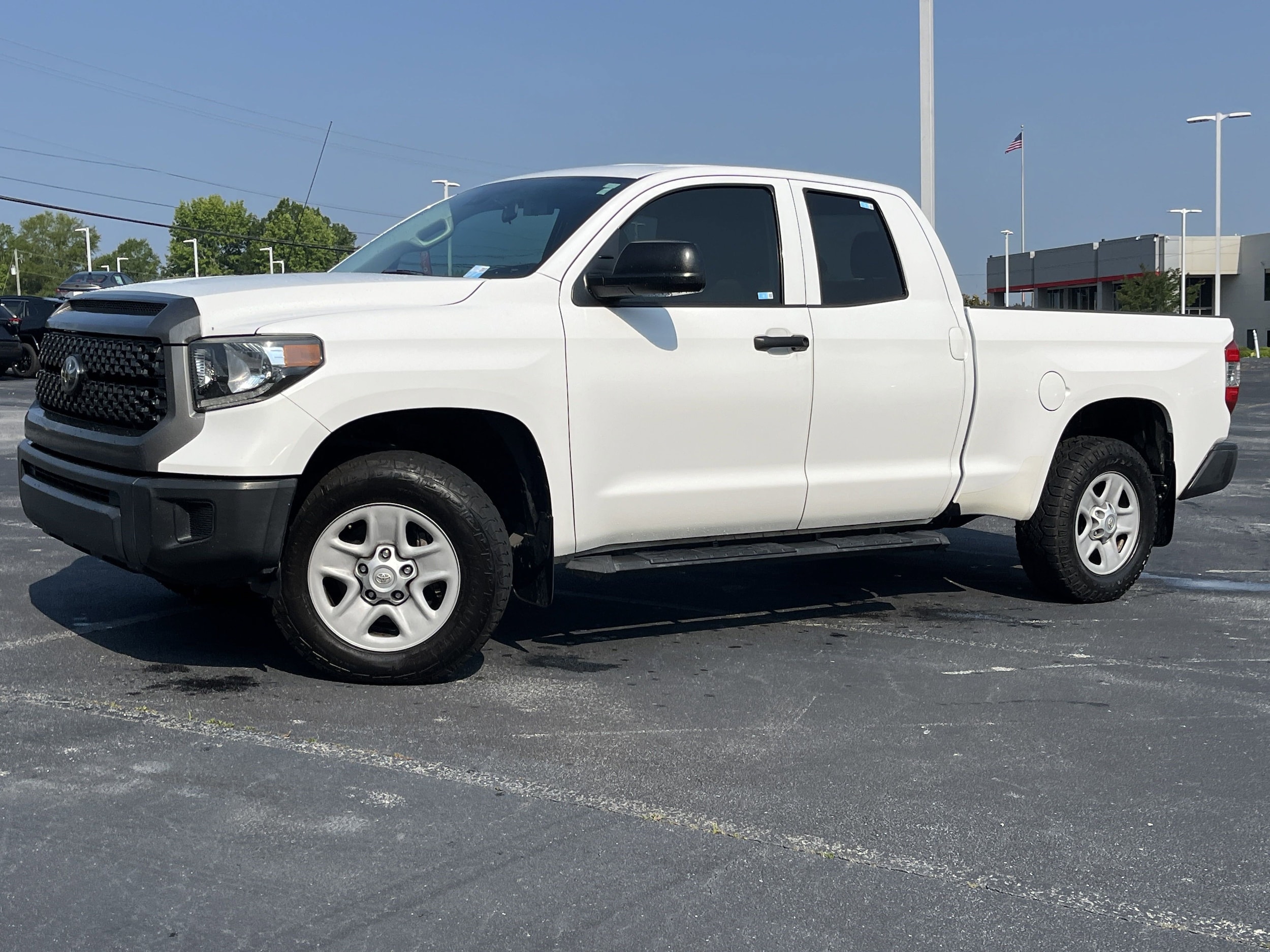 Used 2019 Toyota Tundra SR with VIN 5TFRM5F18KX142406 for sale in Union City, GA
