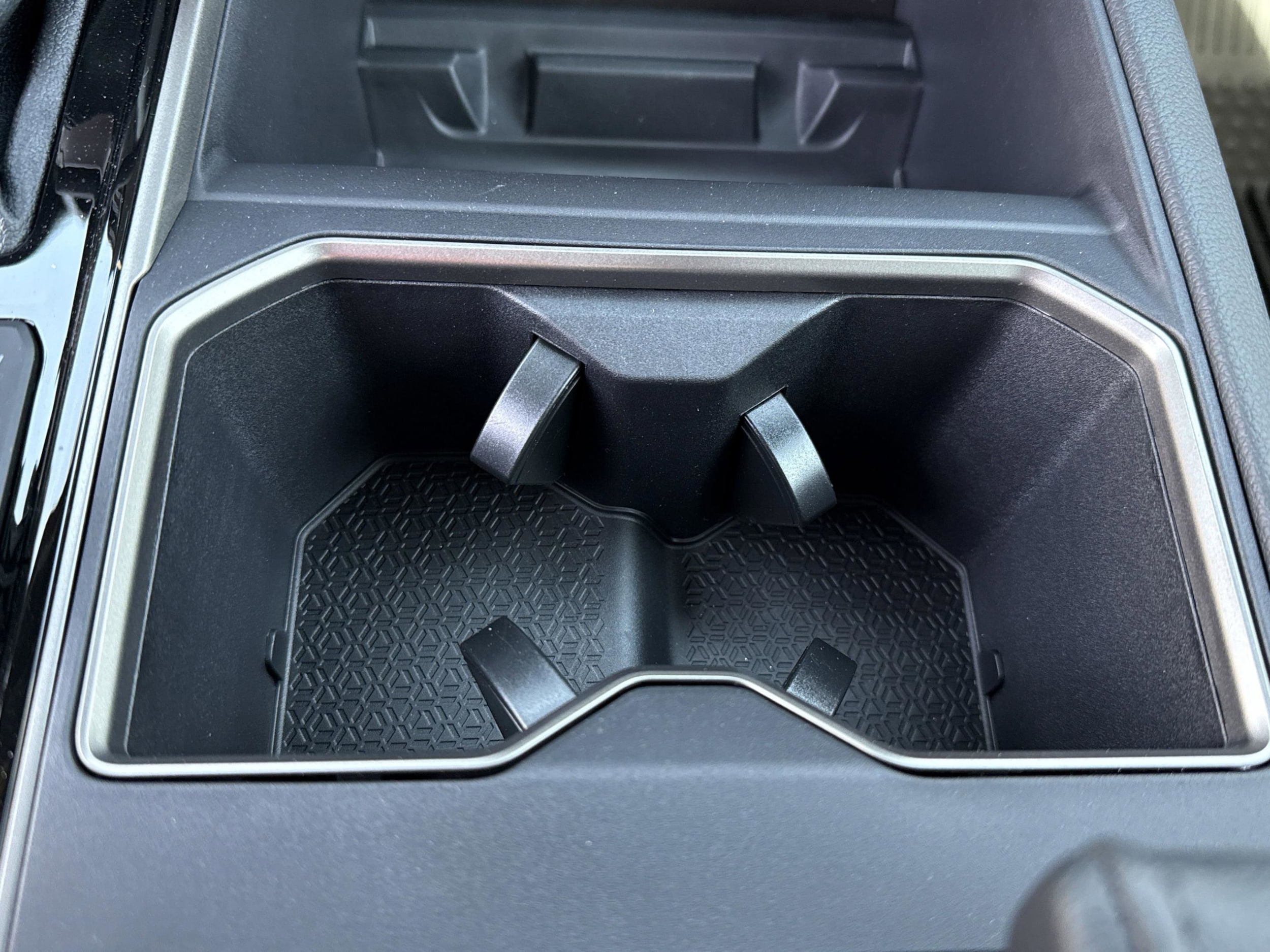 2025 Toyota Tundra Limited - Photo 16